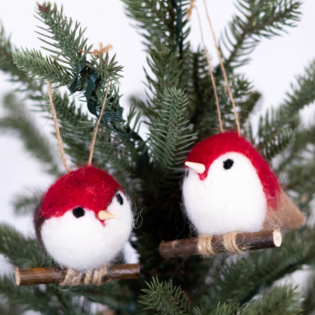 Felt Red White Robin with Tan Tail