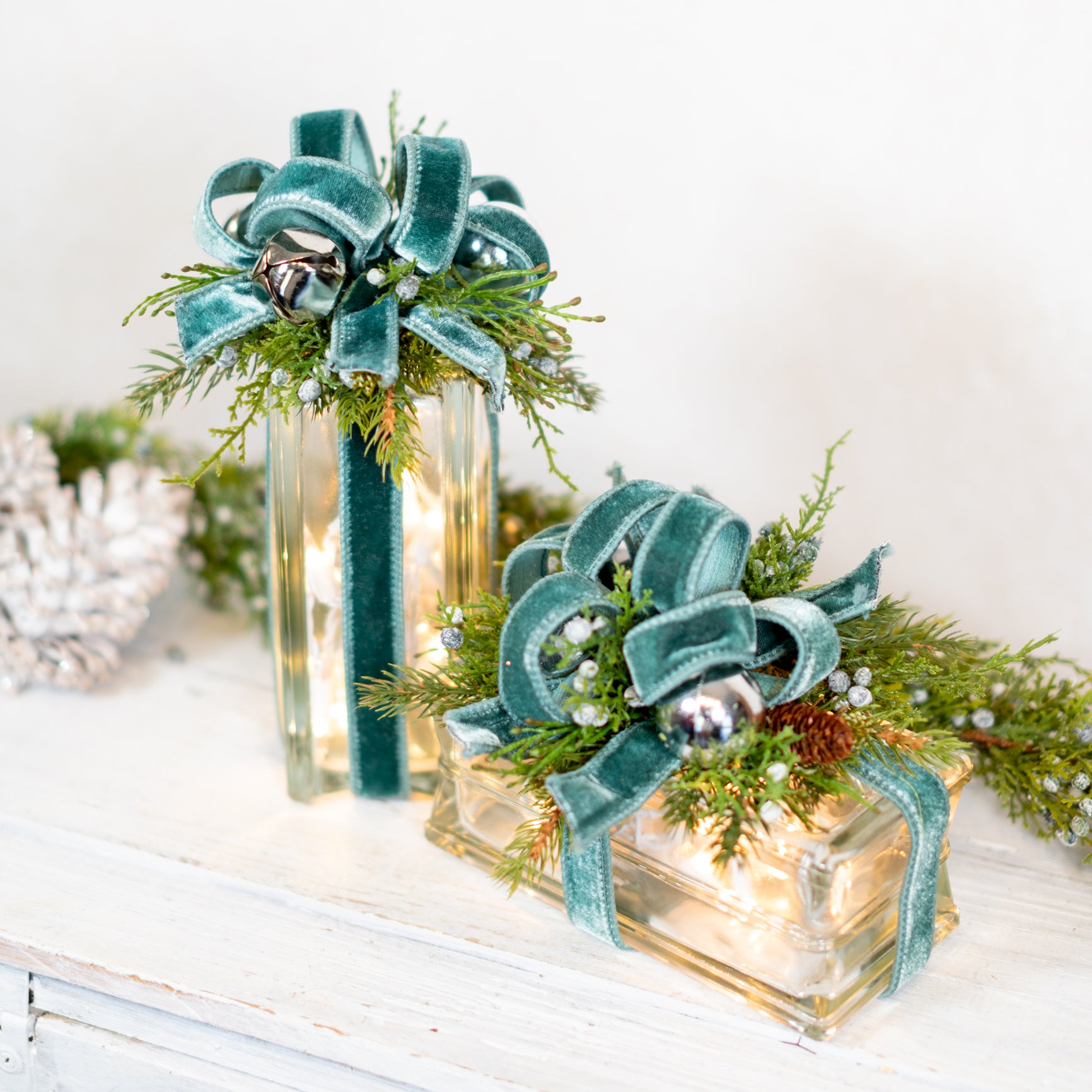 Simply Blue Holiday Vertical Light Block