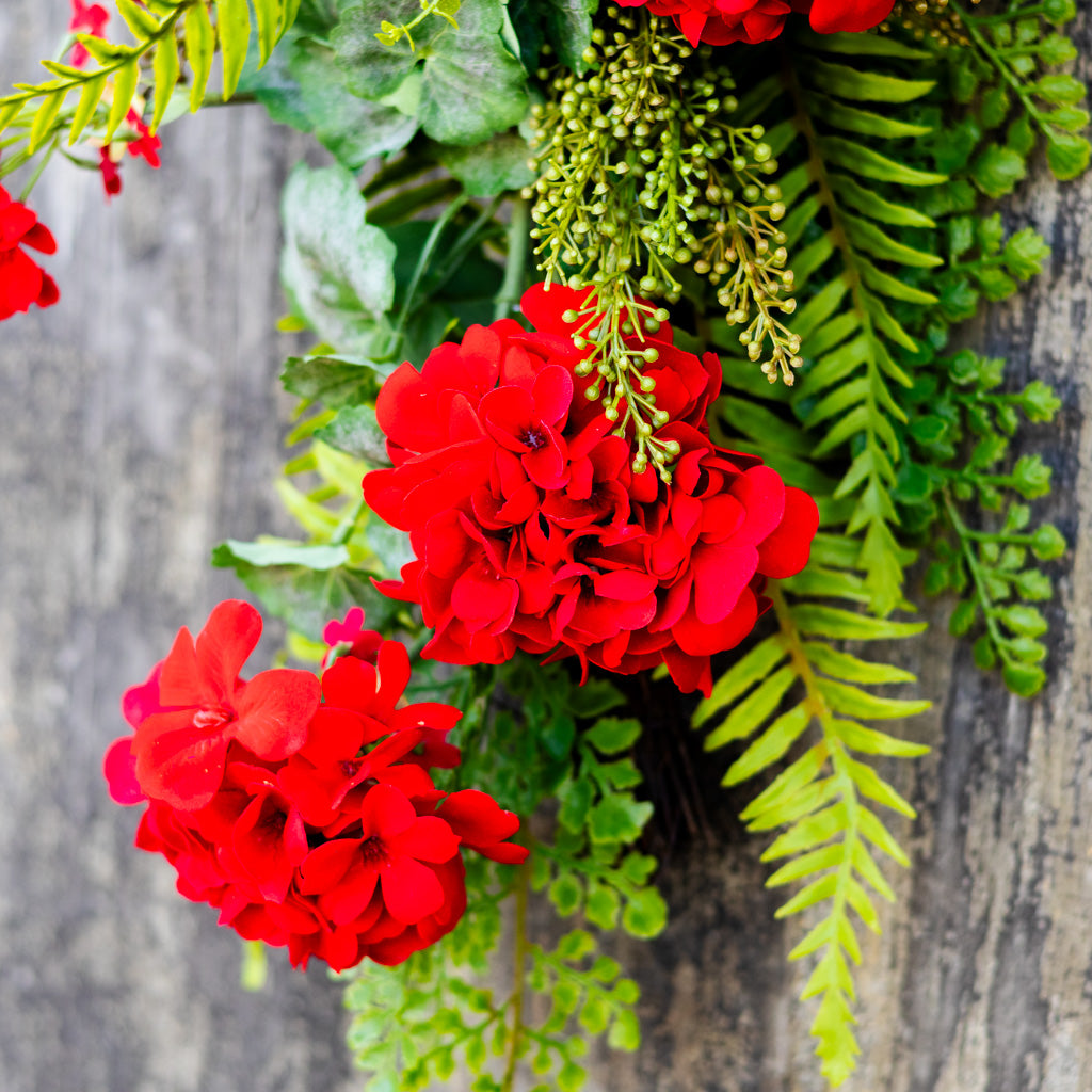 Grand Geranium Down drop