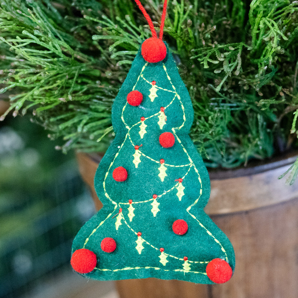 Felt Christmas Tree with Holly Garland Ornament