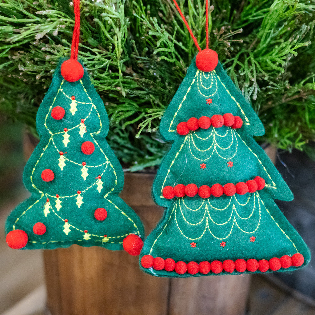 Felt Christmas Tree with Beaded Garland Ornament