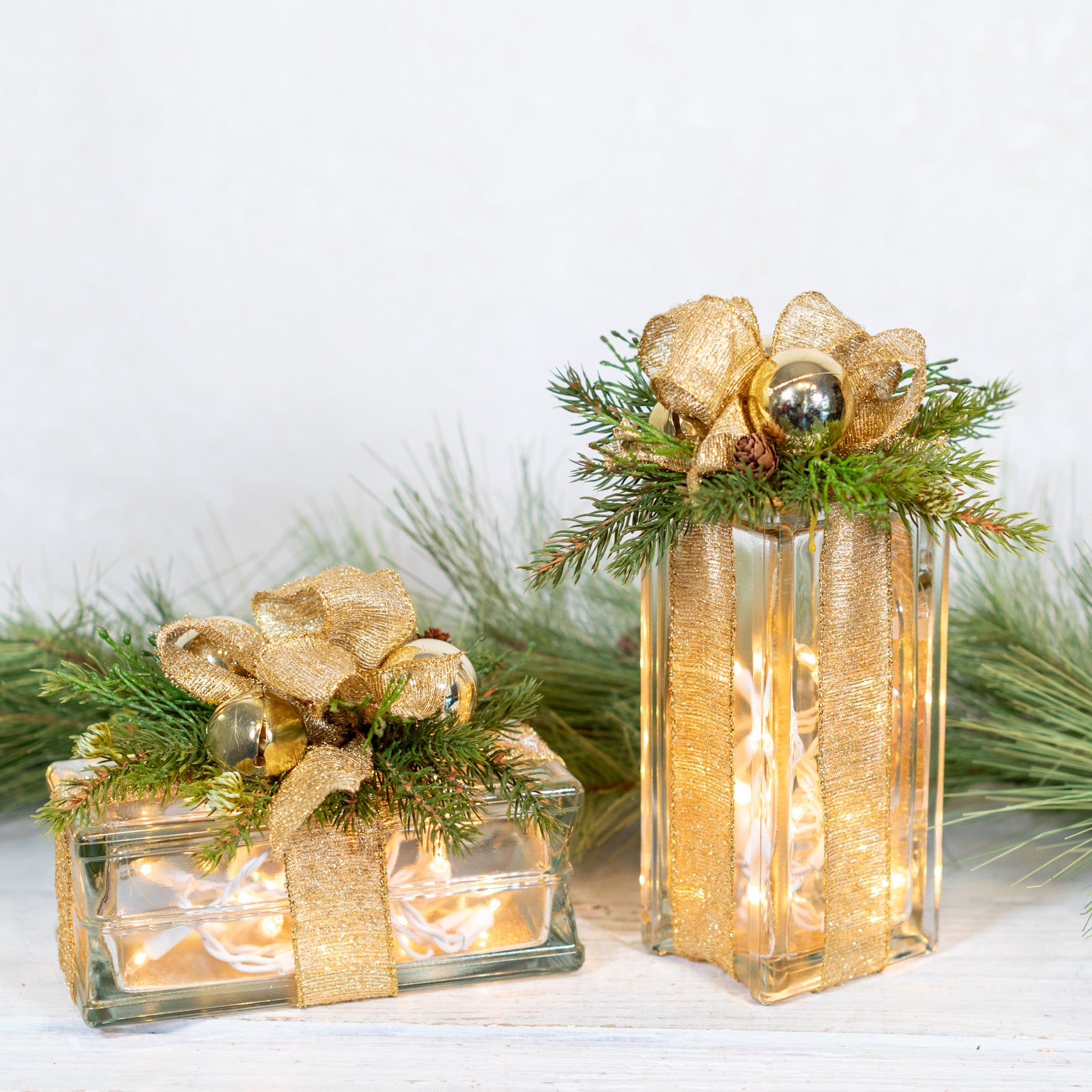 Battery Operated Gold Holiday Horizontal Light Block