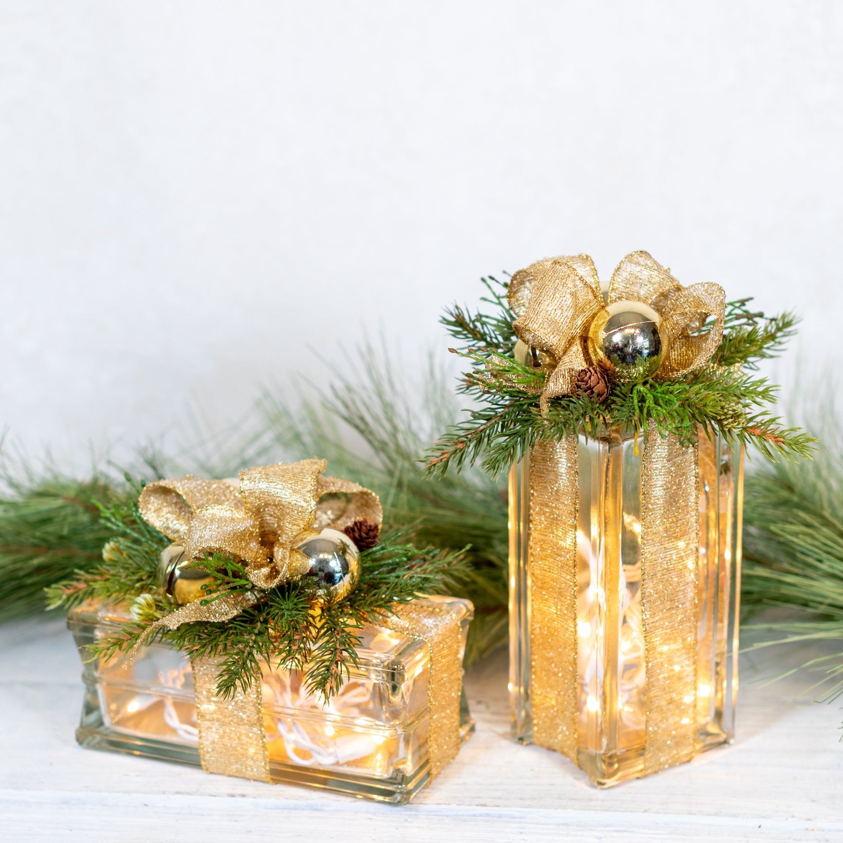 Battery Operated Gold Holiday Horizontal Light Block