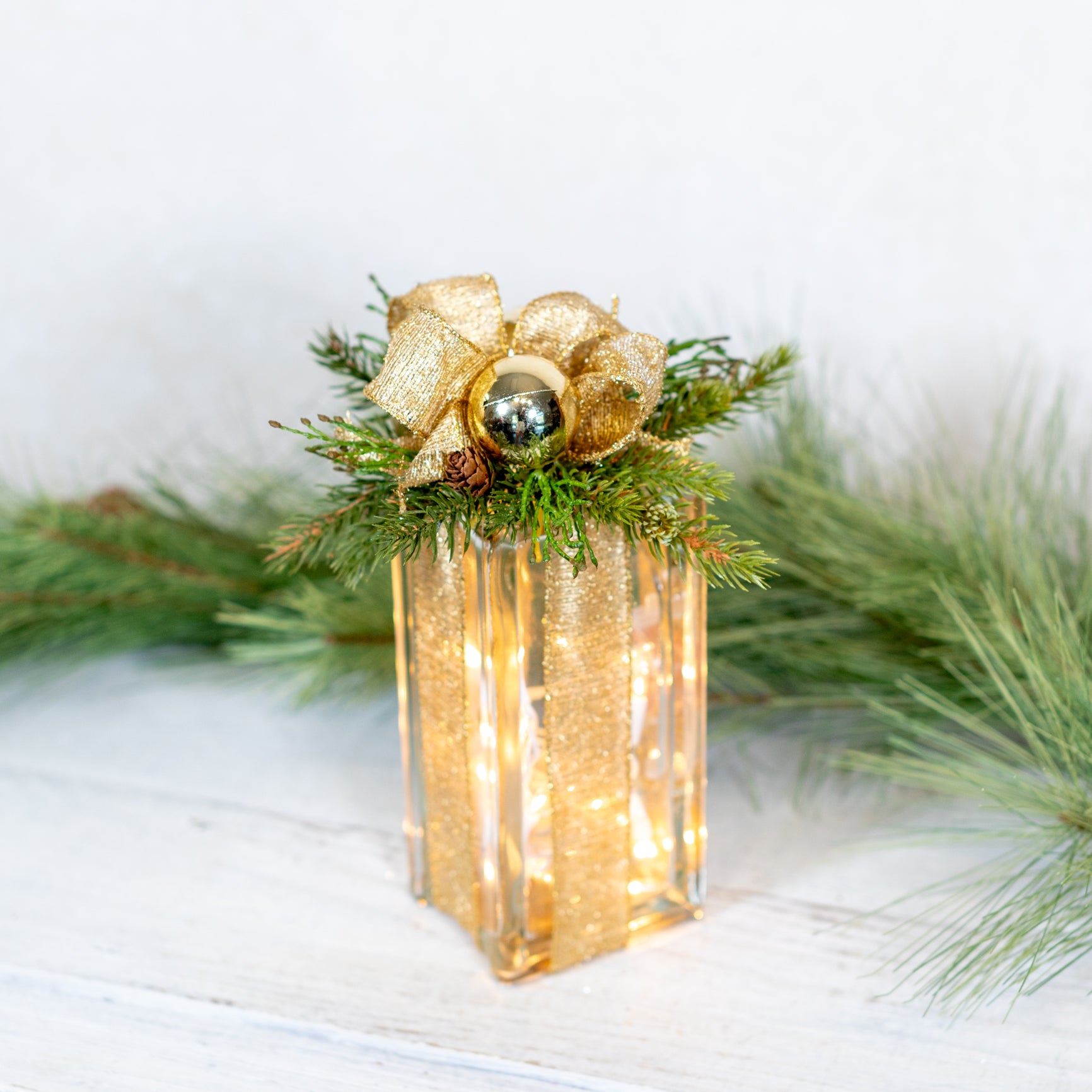 Battery Operated Gold Holiday Vertical Light Block