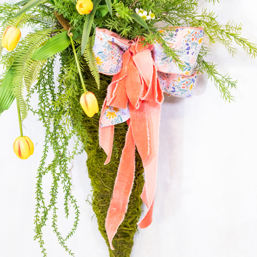 Carrot Bloom and Bow Wall Piece