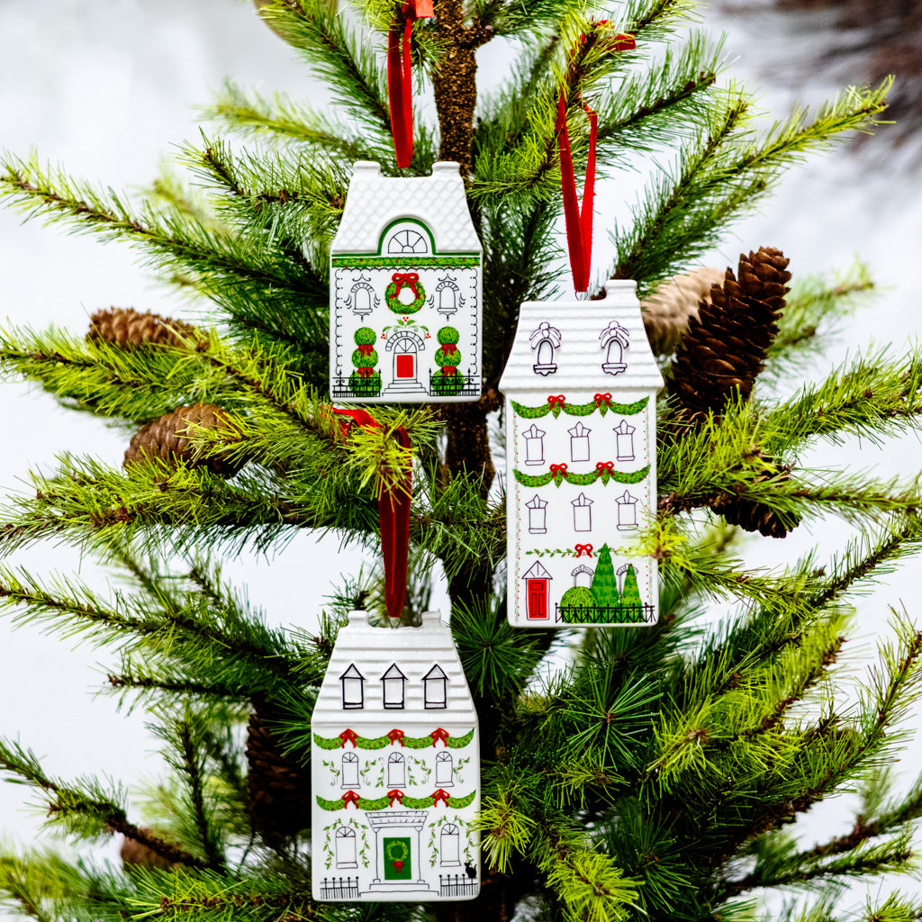 Dolomite Green House Door Ornament