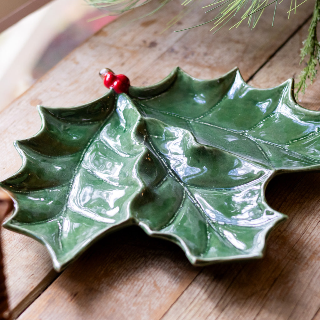 Holly Green Leaf Plate