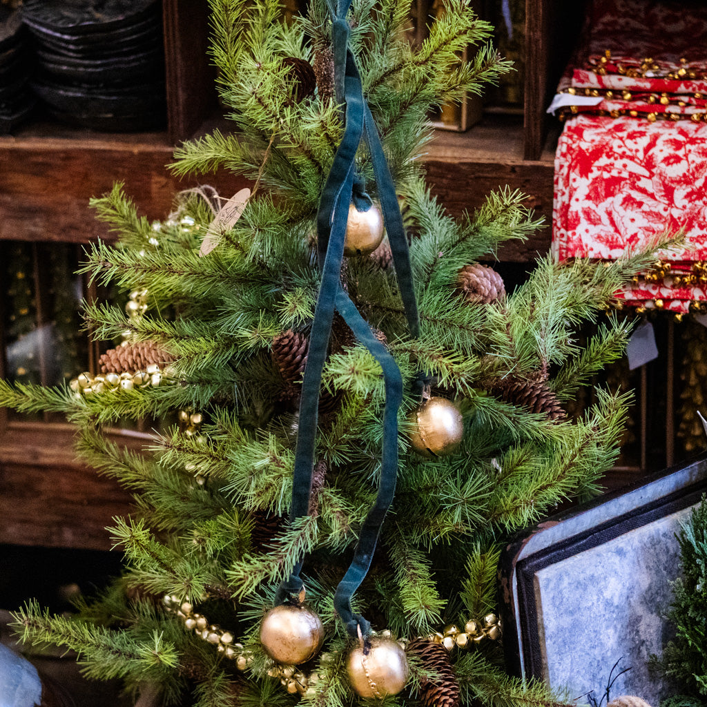 Burnt Gold Green Velvet Four Bell Hanger