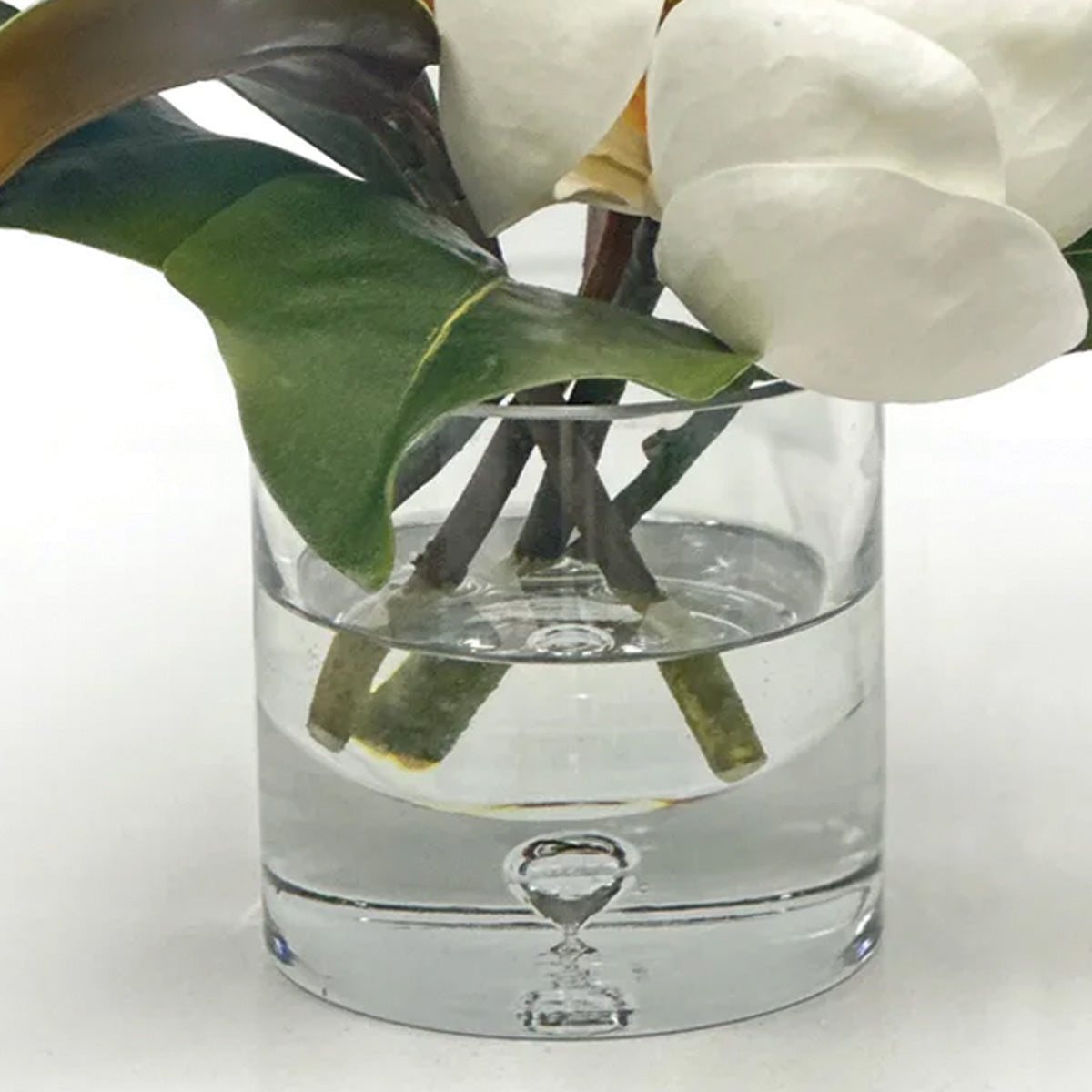 Magnolia In Vase 9.5"