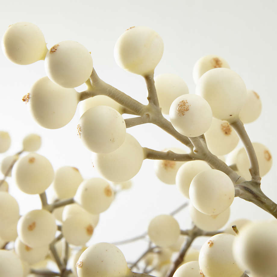 6 ft. Cream Berry Garland