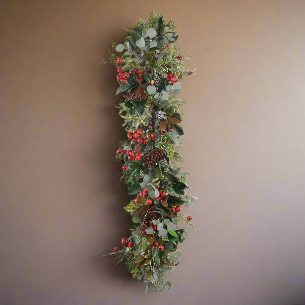 Red and Green Holiday Deluxe Garland 5'