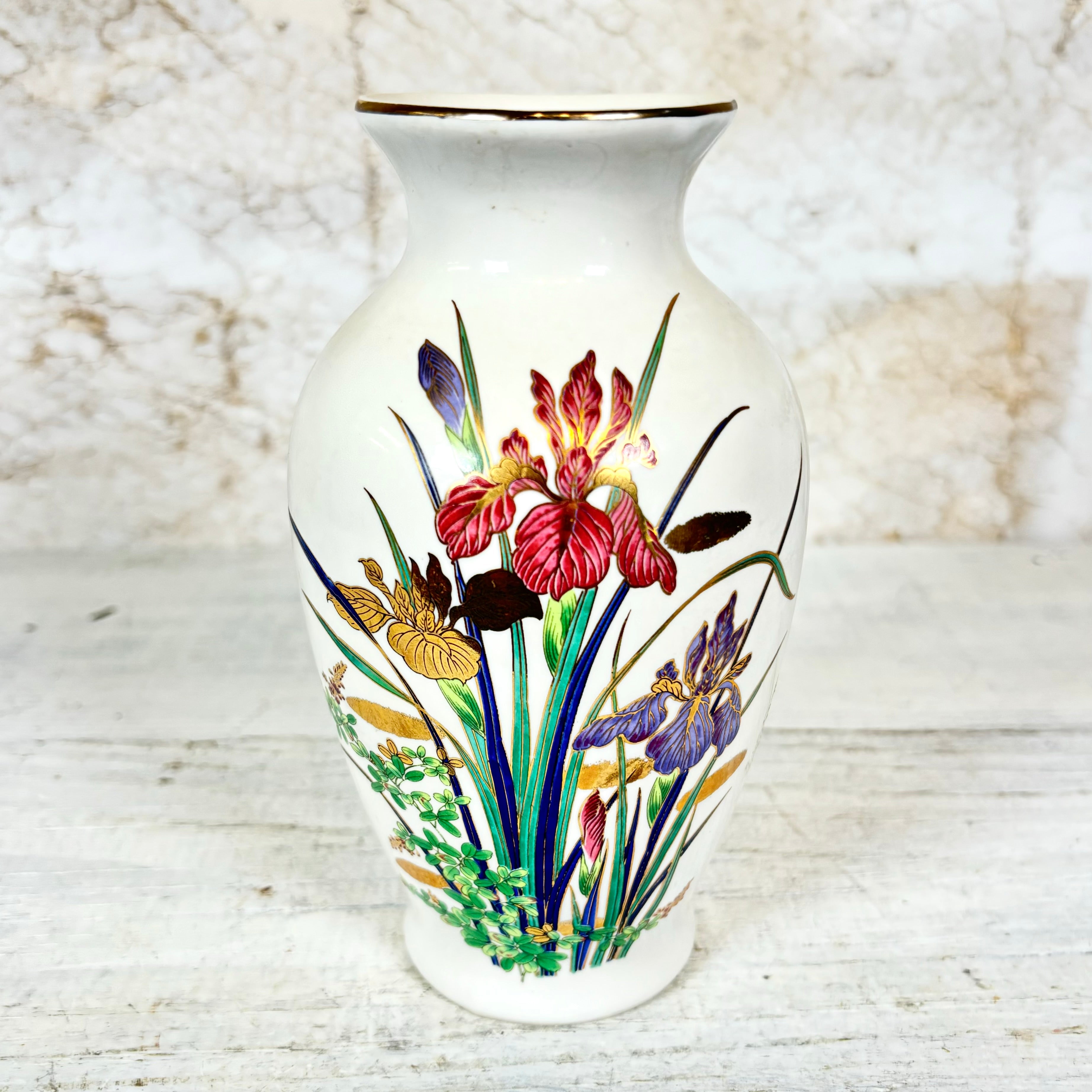 Vintage Iris Japanese Vase