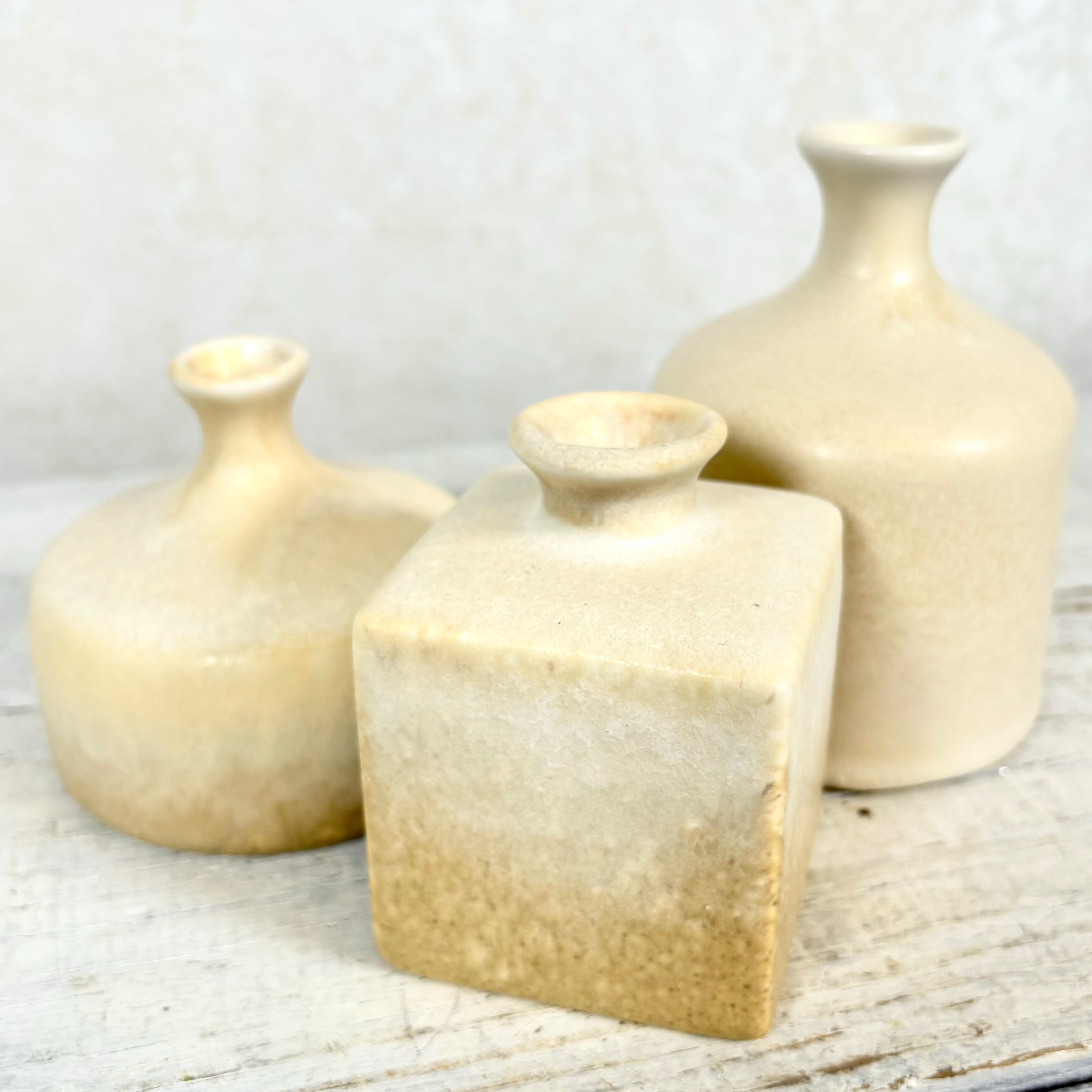 Stoneware Vase Square Cream