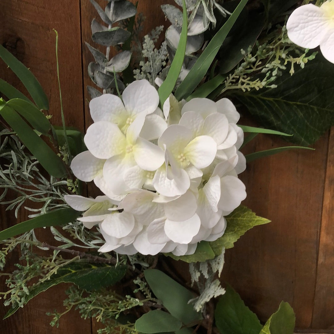 Garden Cut White Hydrangea Wreath
