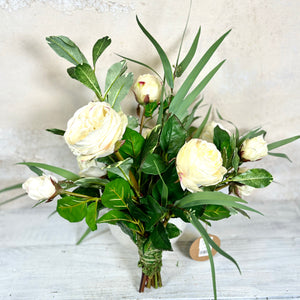 White Rose Bouquet Drop In