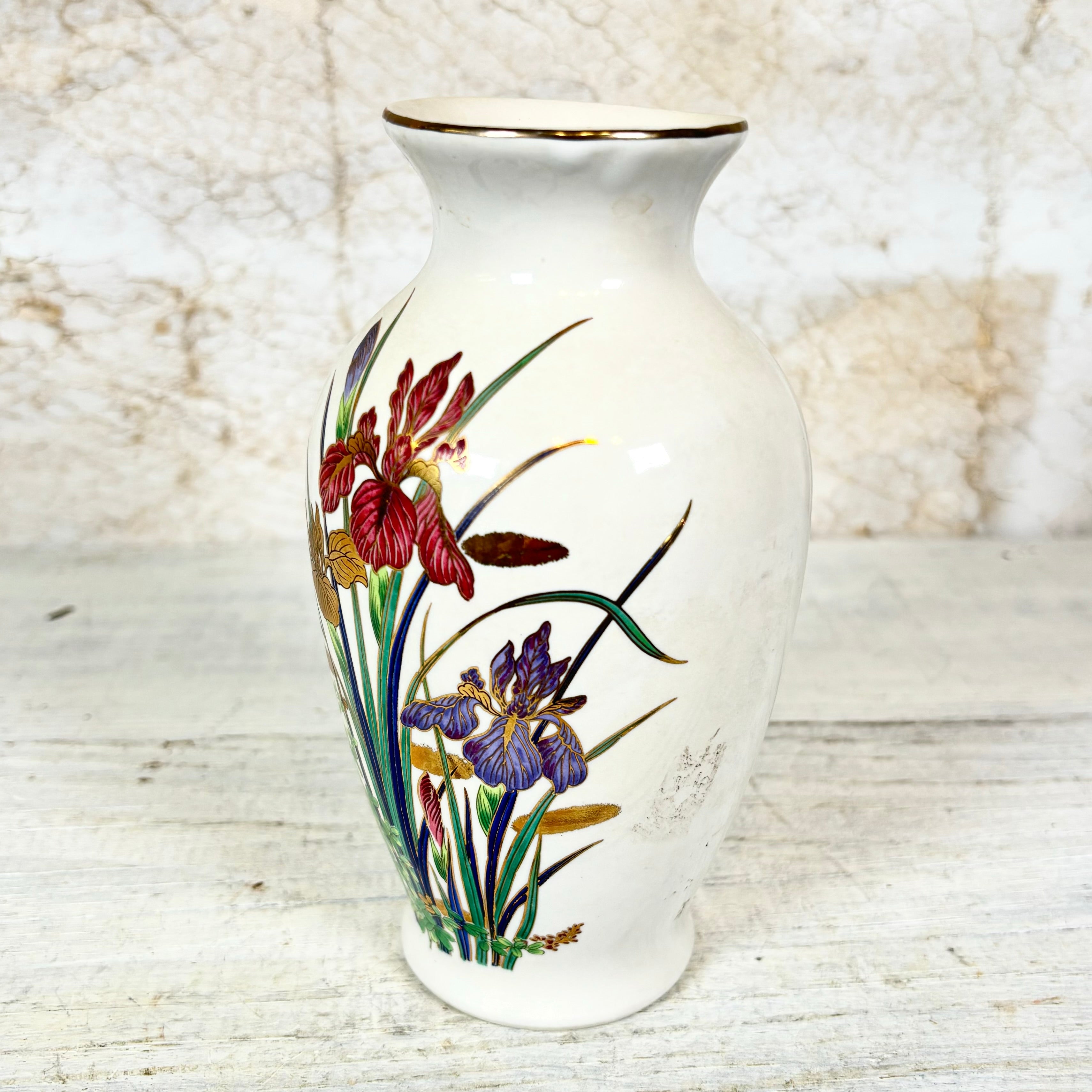 Vintage Iris Japanese Vase