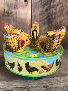 Windup Tin Corn-Pecking Chickens Game