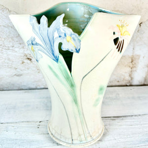 Robert Finn Large Porcelain Vase