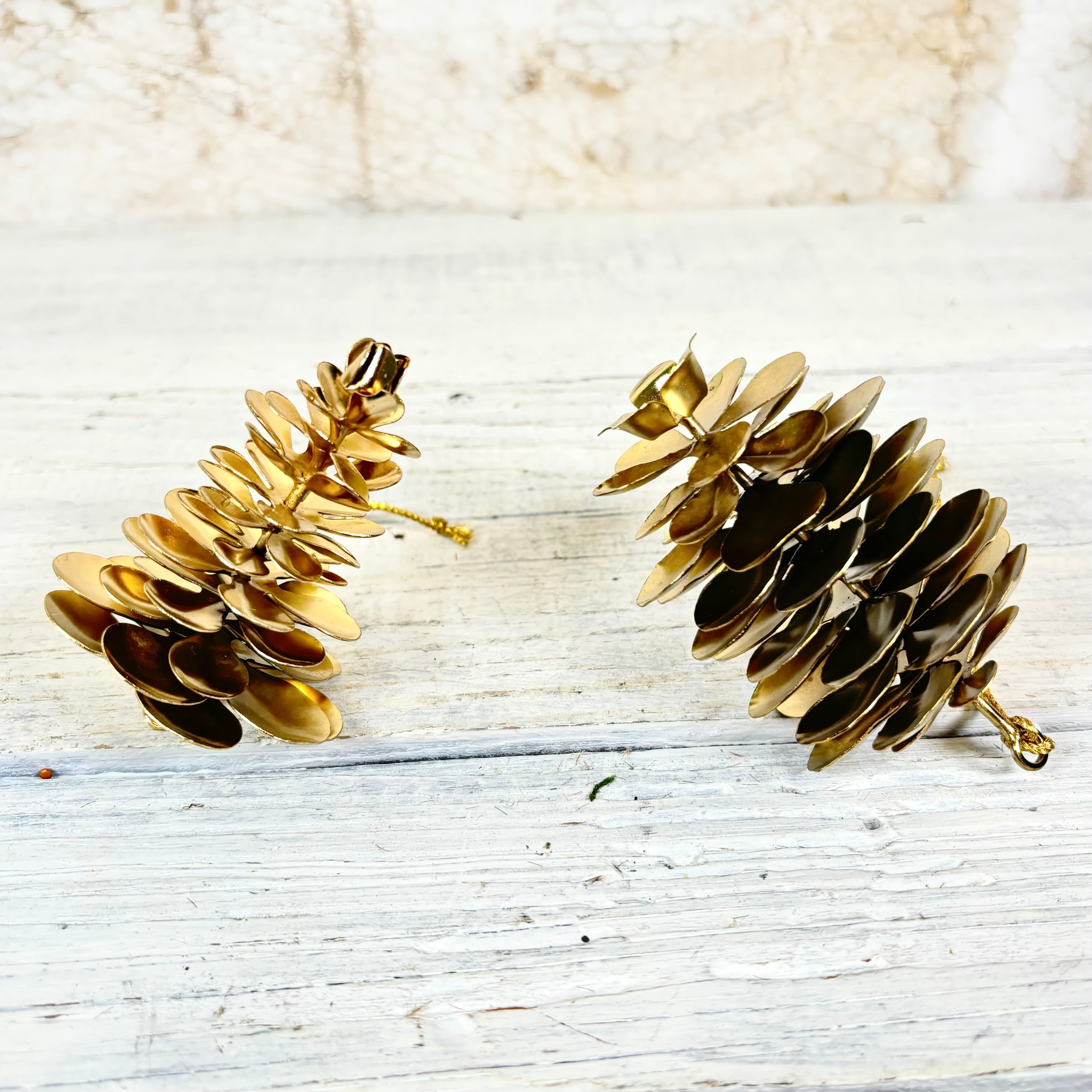 Wide Pine Cone Gold Iron Ornament