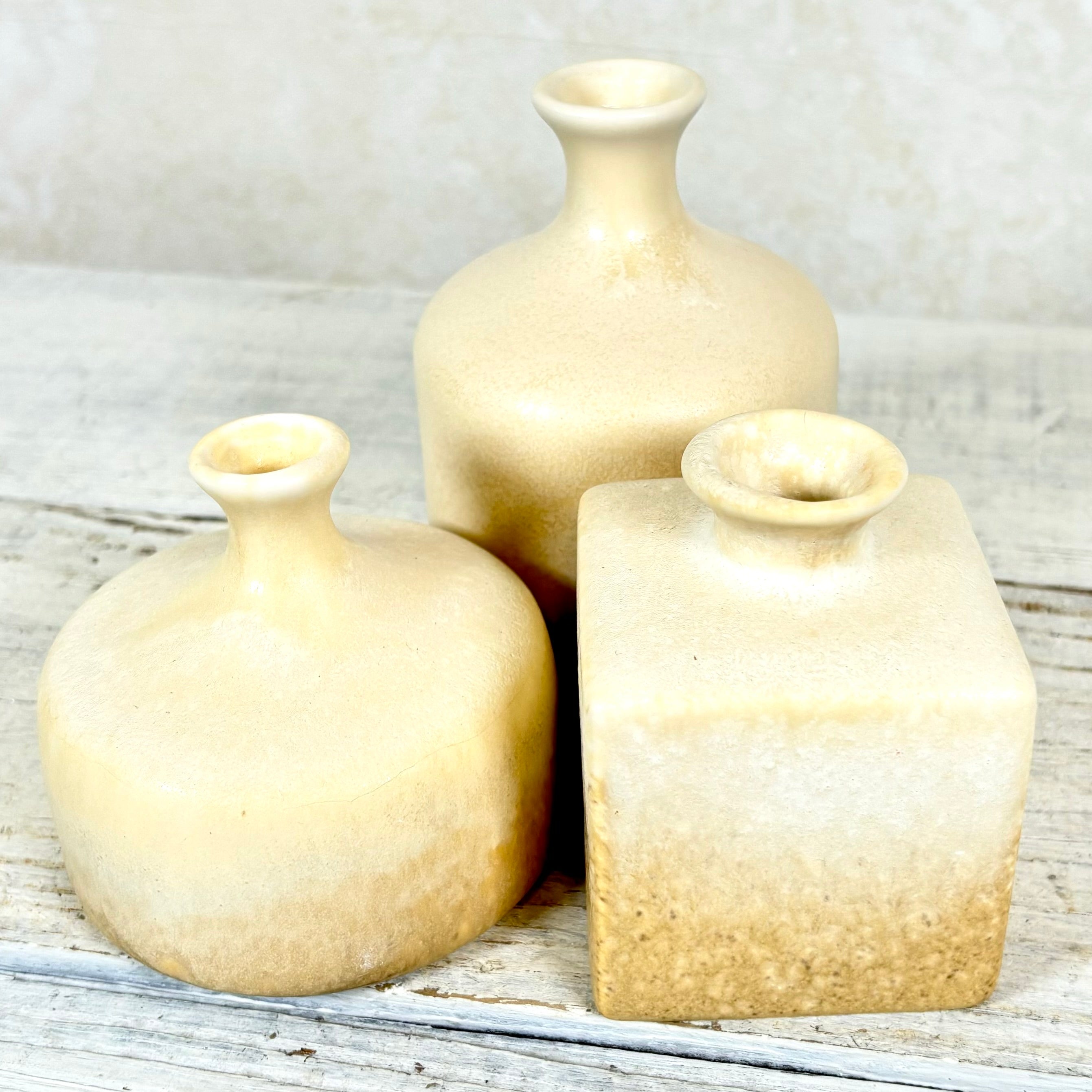 Stoneware Vase Square Cream