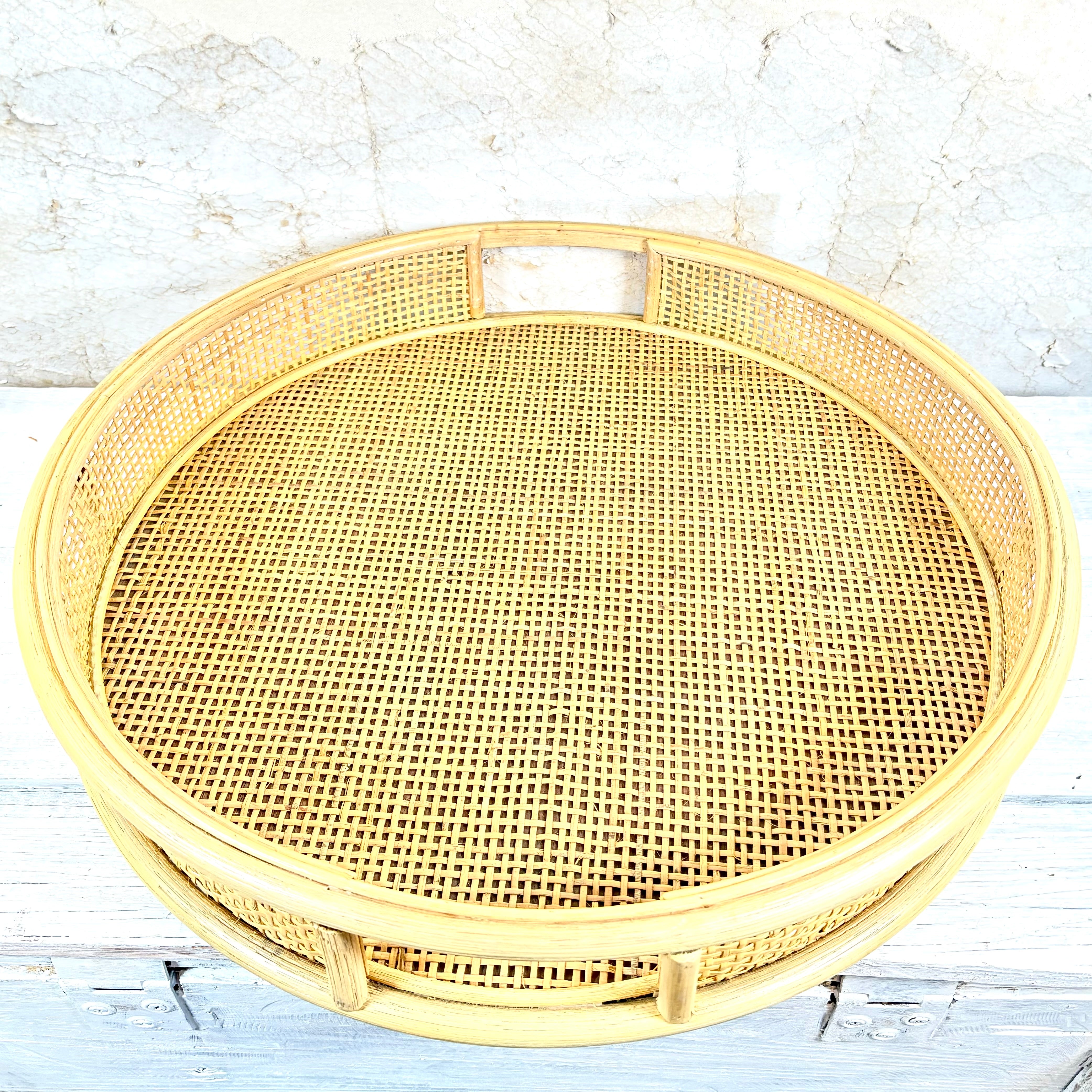 Round Springfield Woven Wood Tray