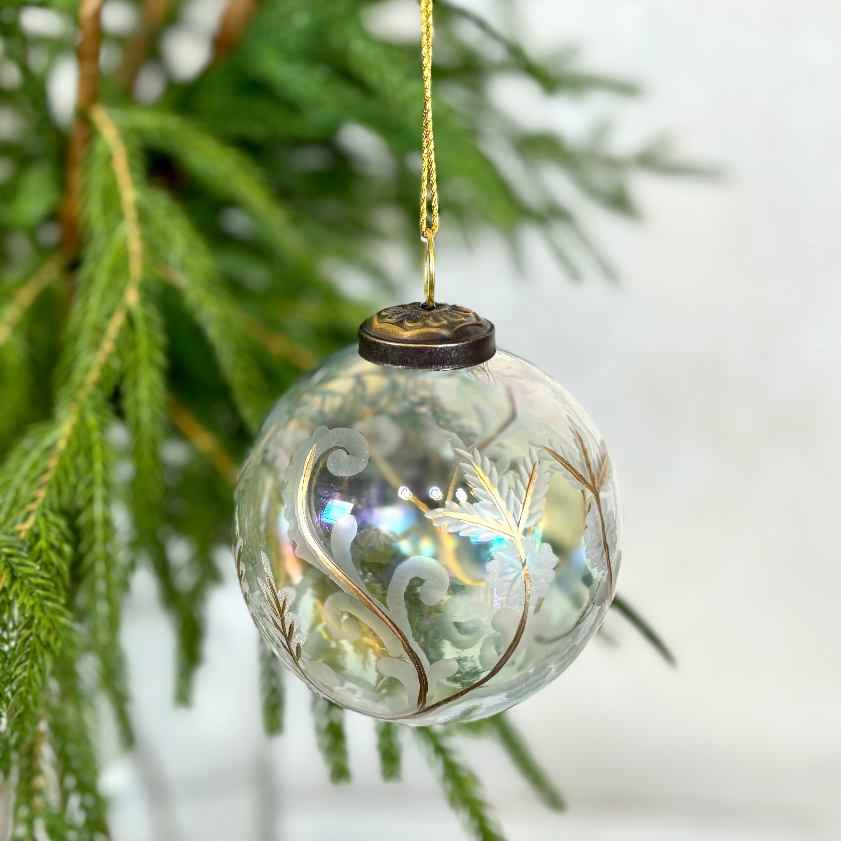 Etched Glass Clear Ball with Flowers Ornament