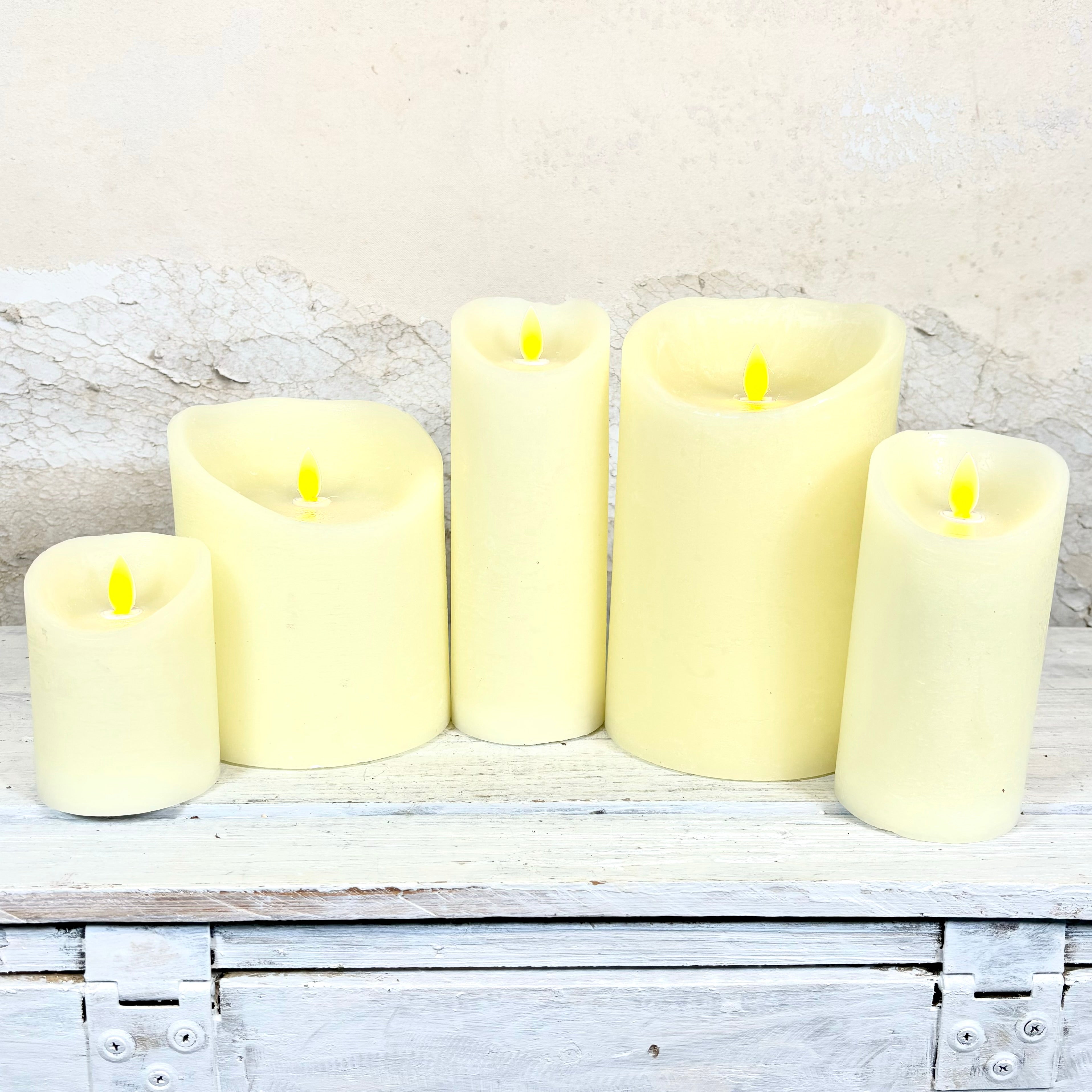 Flameless Flickering Candle with Timer Ivory Short