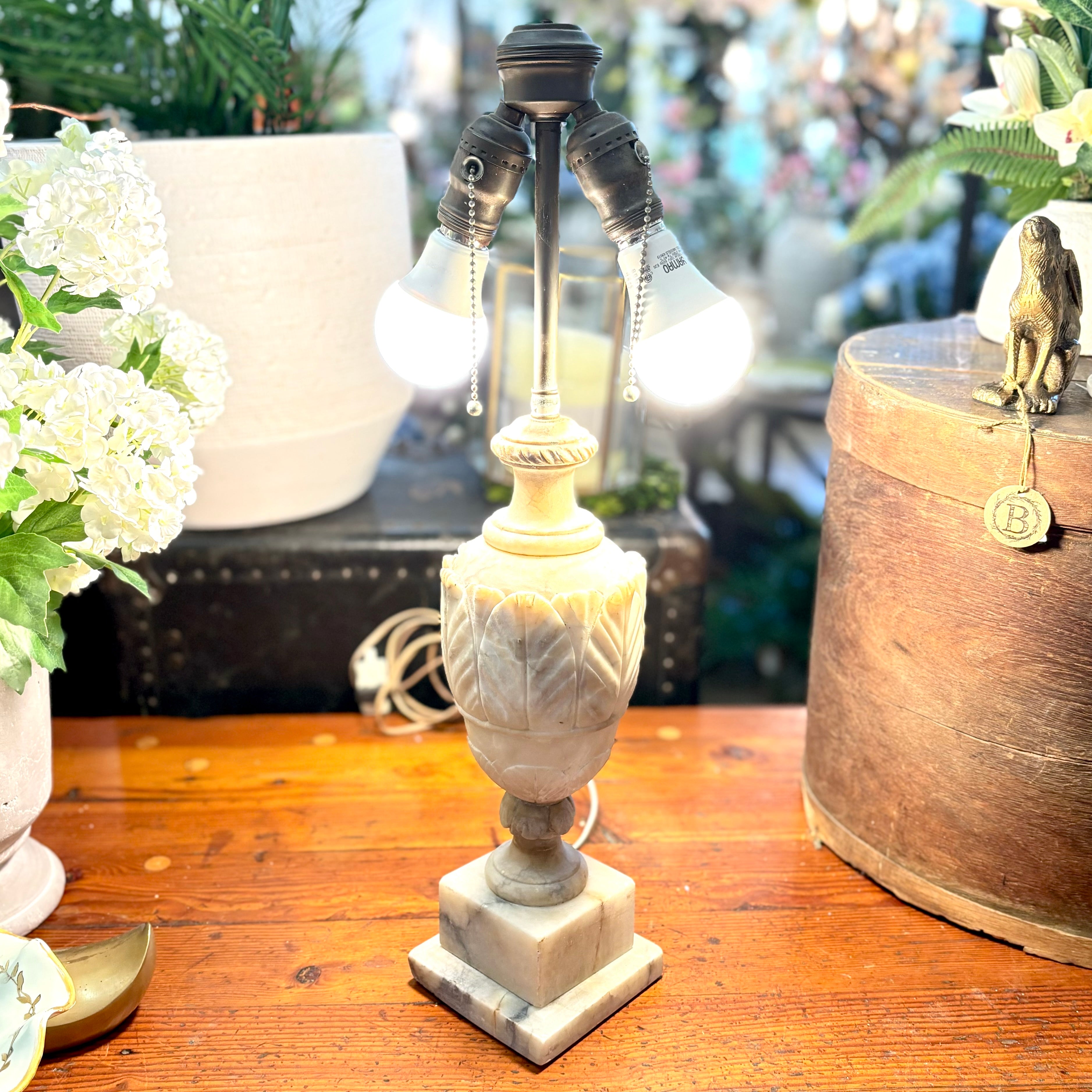 Large 1930s Alabaster Art Deco Lamp