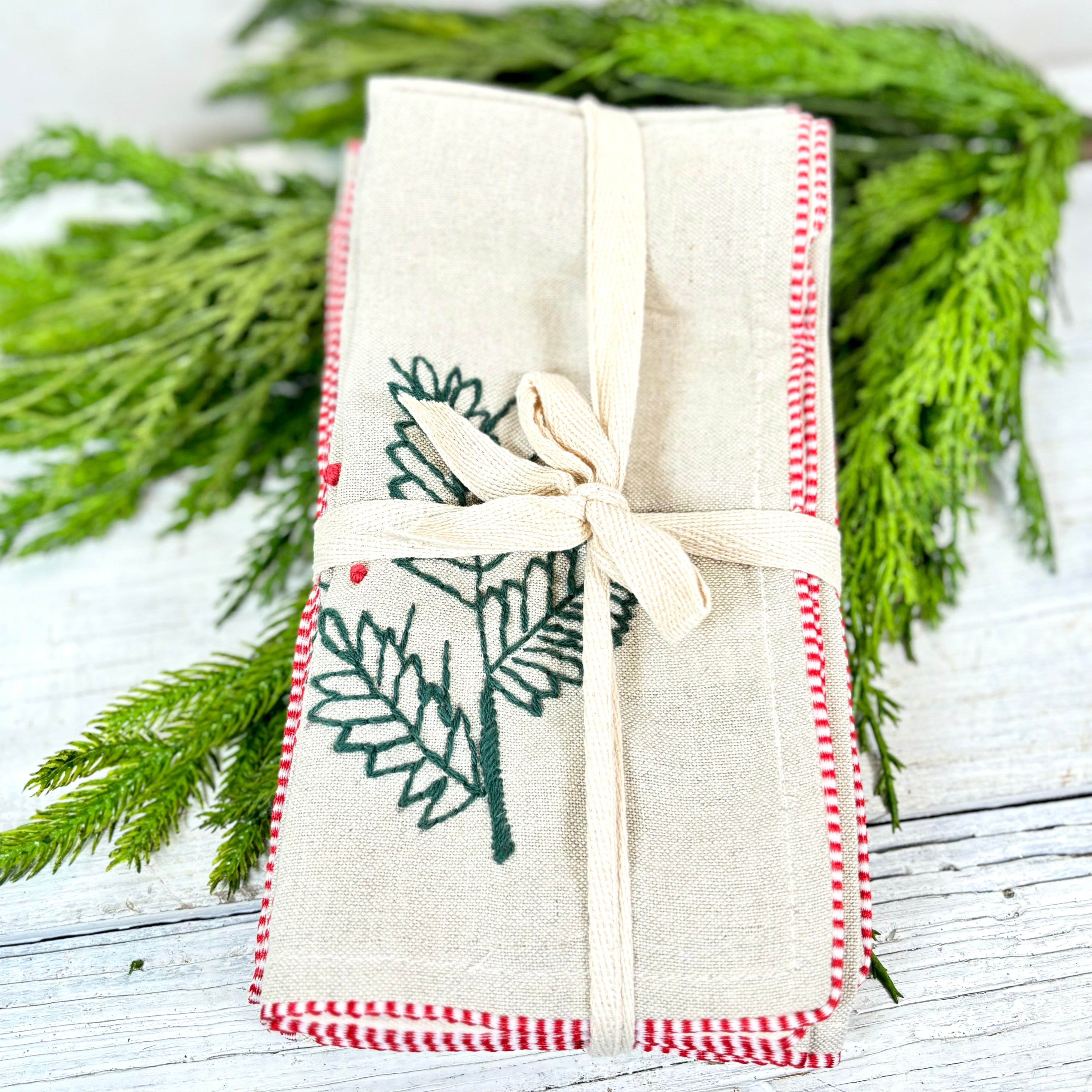 Cotton and Linen Napkin with Holly and Greens Set of Four