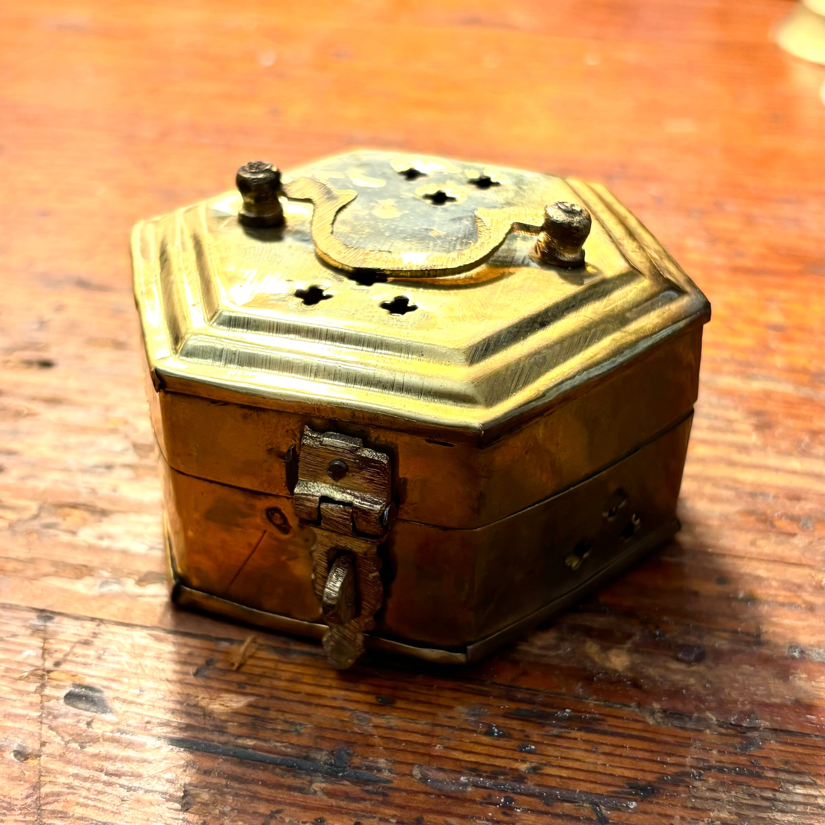 Vintage Hexagon Brass Cricket Box