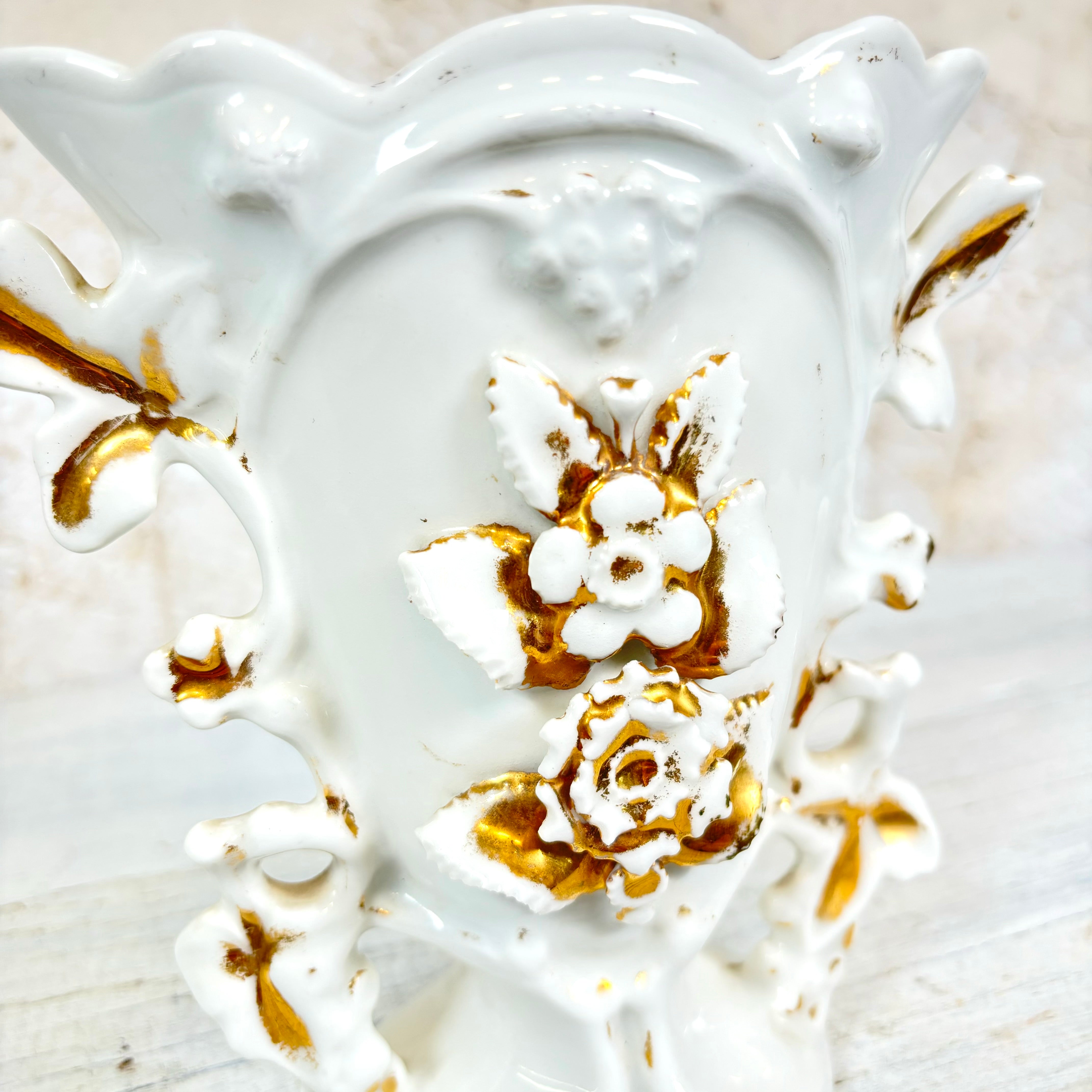 1890s White and Gold Parisian Porcelain Spill Vase