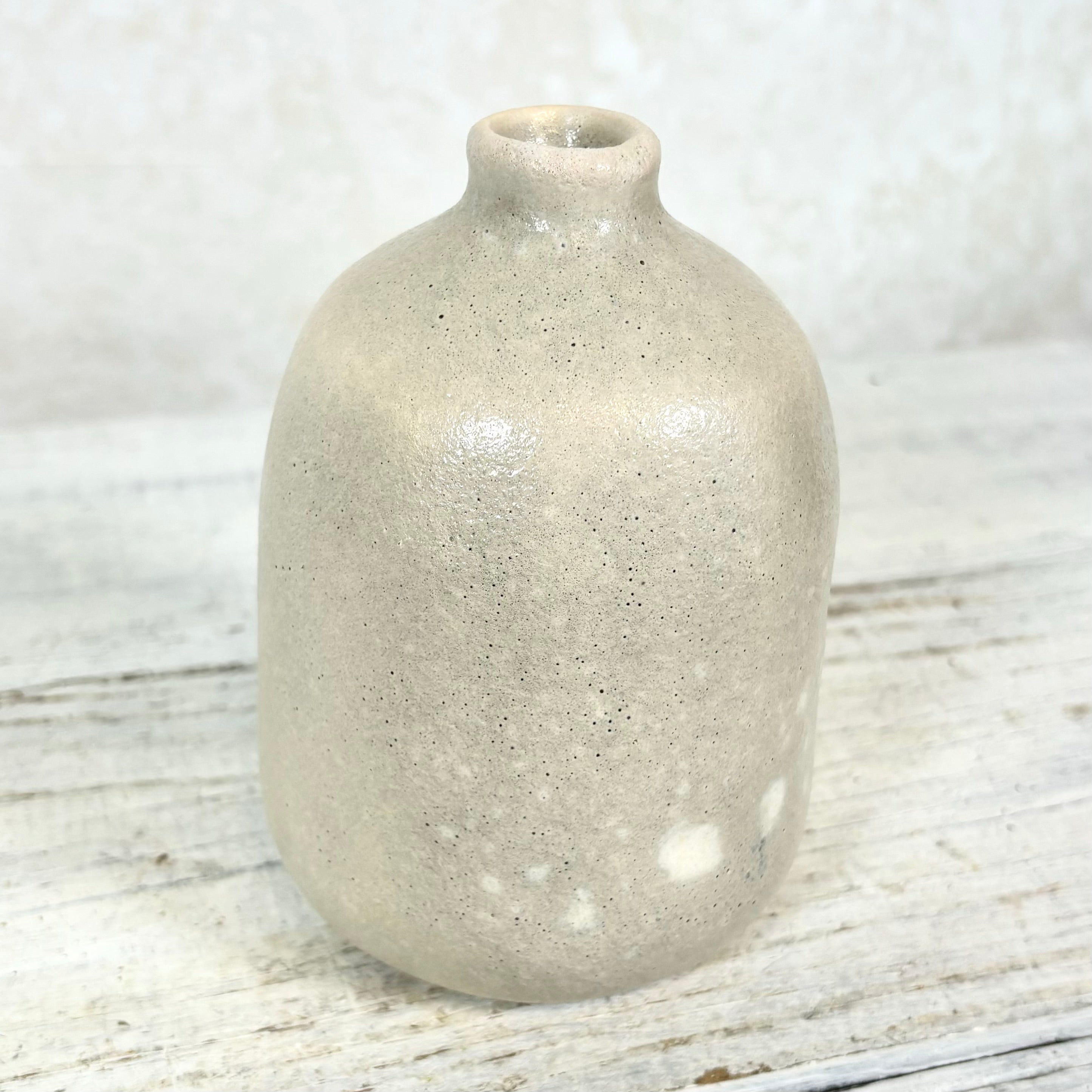 Terra Cotta Vase Gray Sand Medium