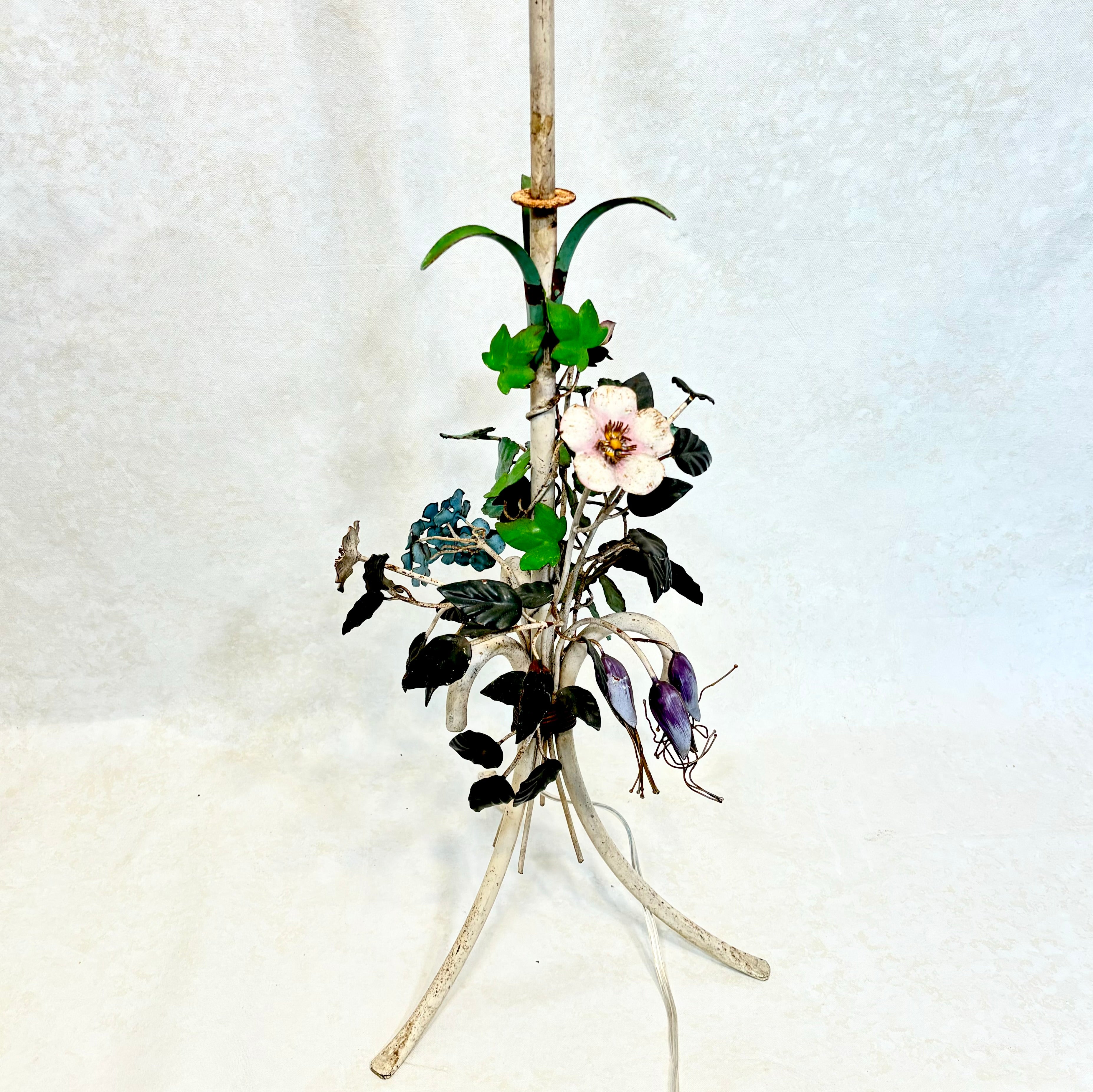 1960s Antique Italian Metal Floral Floor Lamp