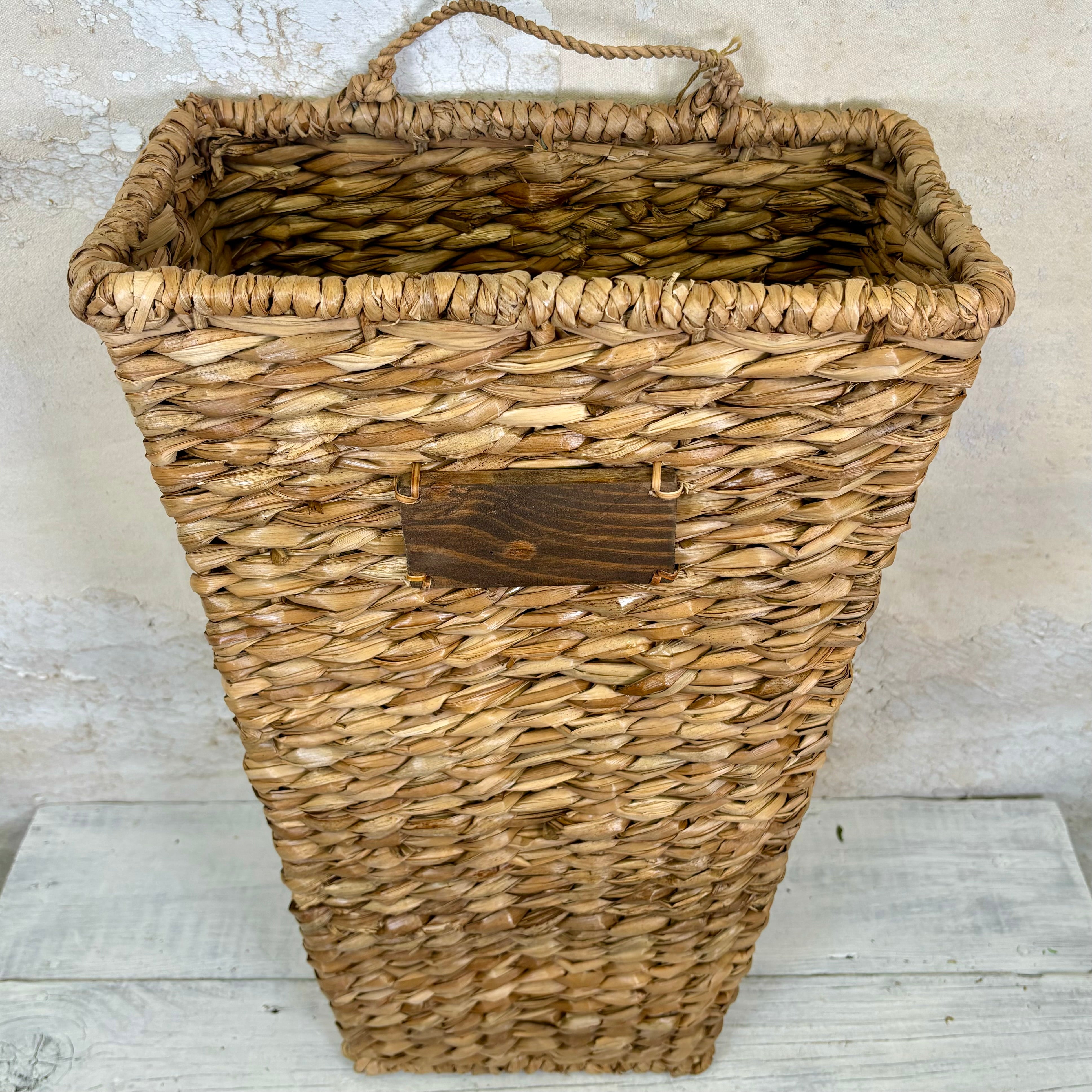 Woven Wall Basket Large