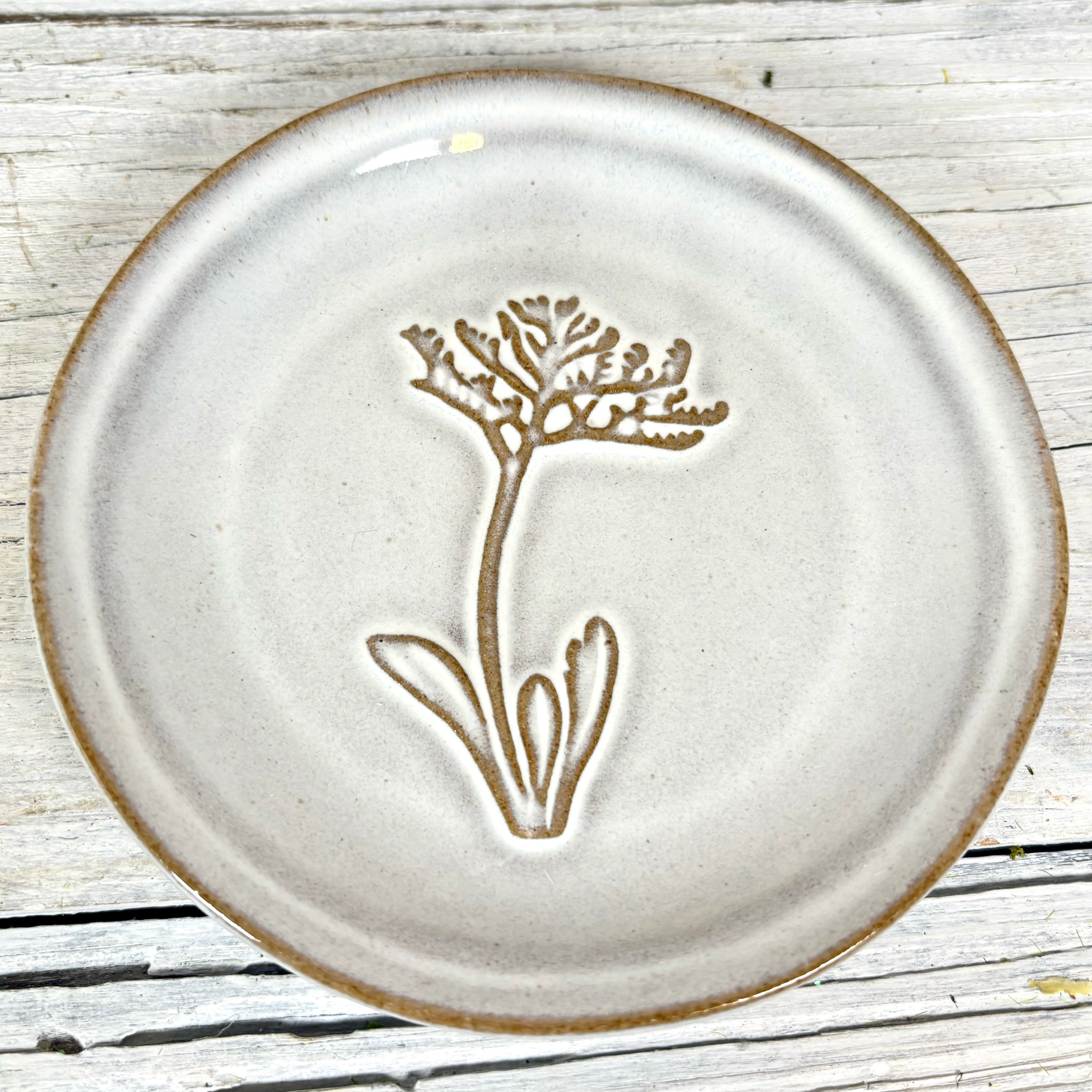 Embossed Glazed Stoneware Dish with Flower Set of Four