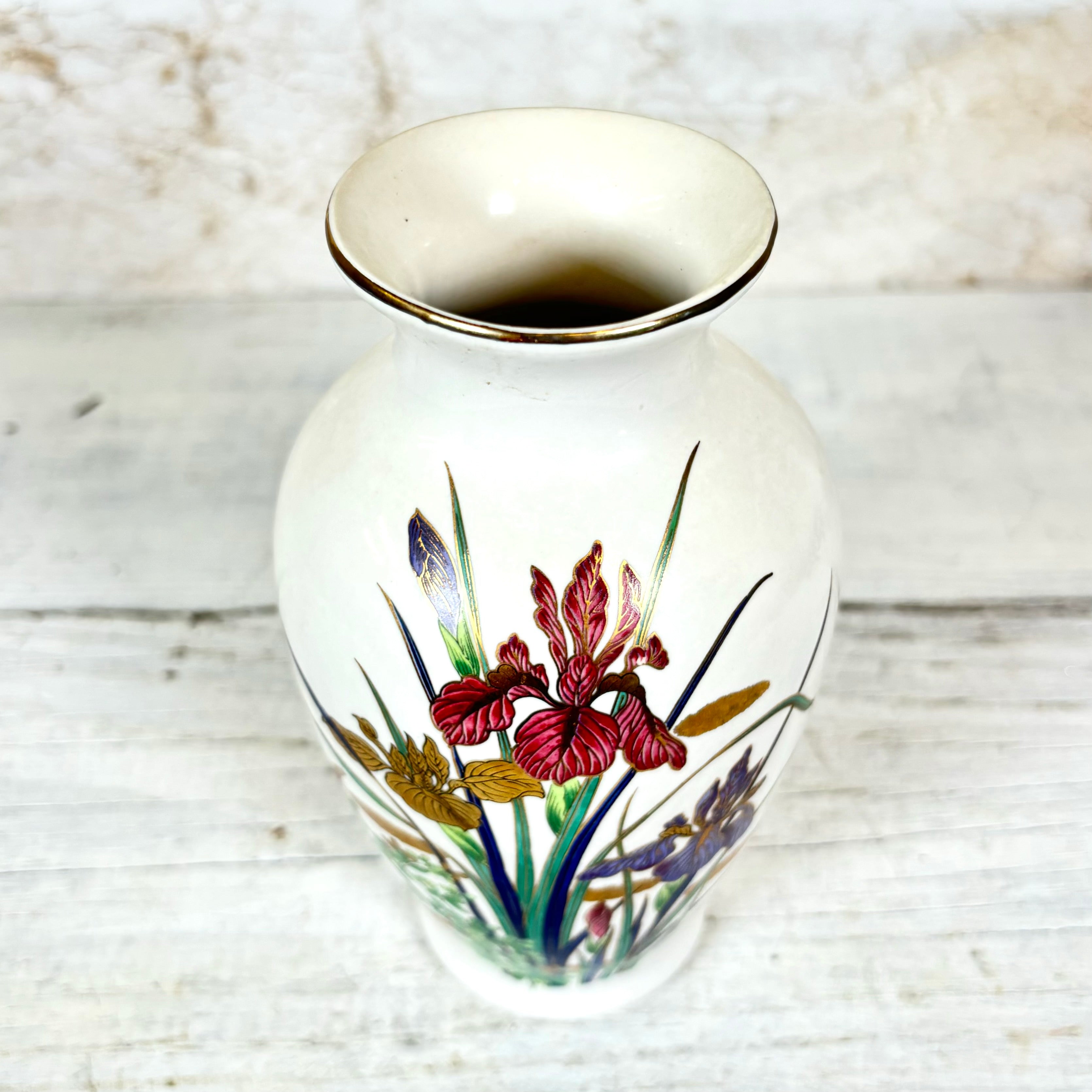 Vintage Iris Japanese Vase