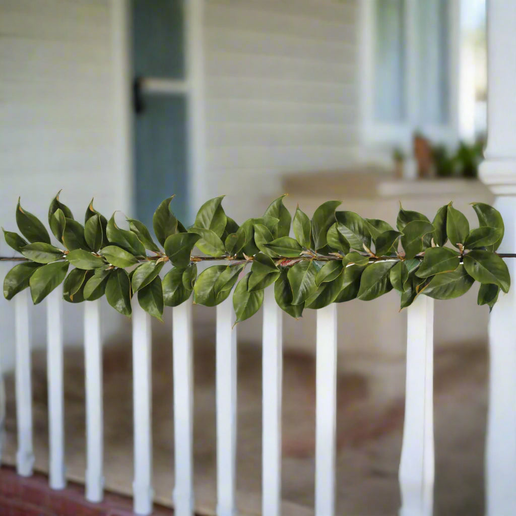 Green Magnolia Leaf Garland 5'