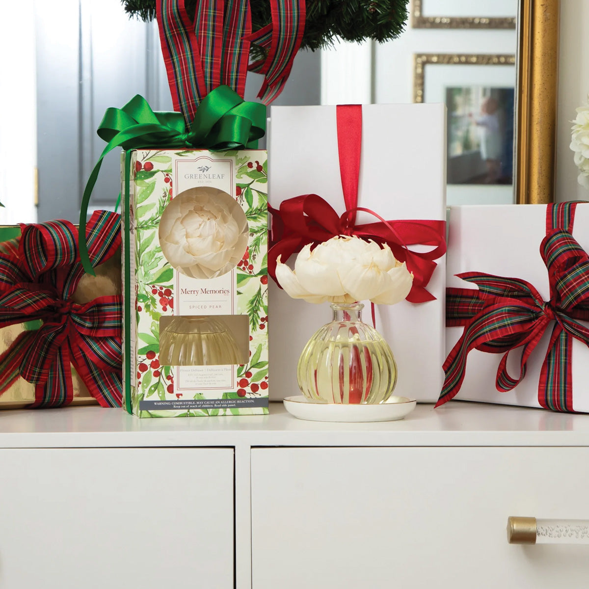 Merry Memories Spiced Pear Flower Diffuser