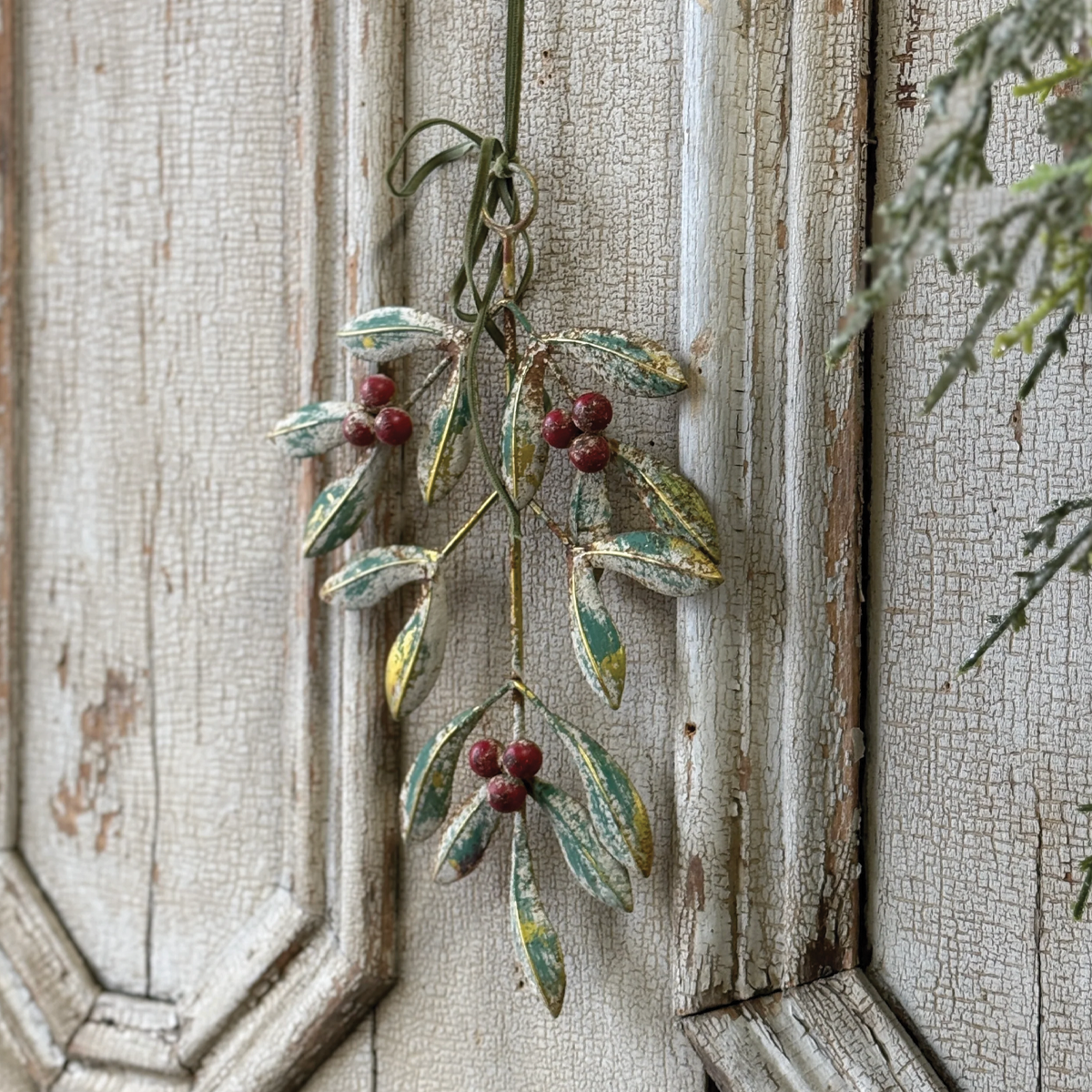 Merry Mistletoe Metal Ornament