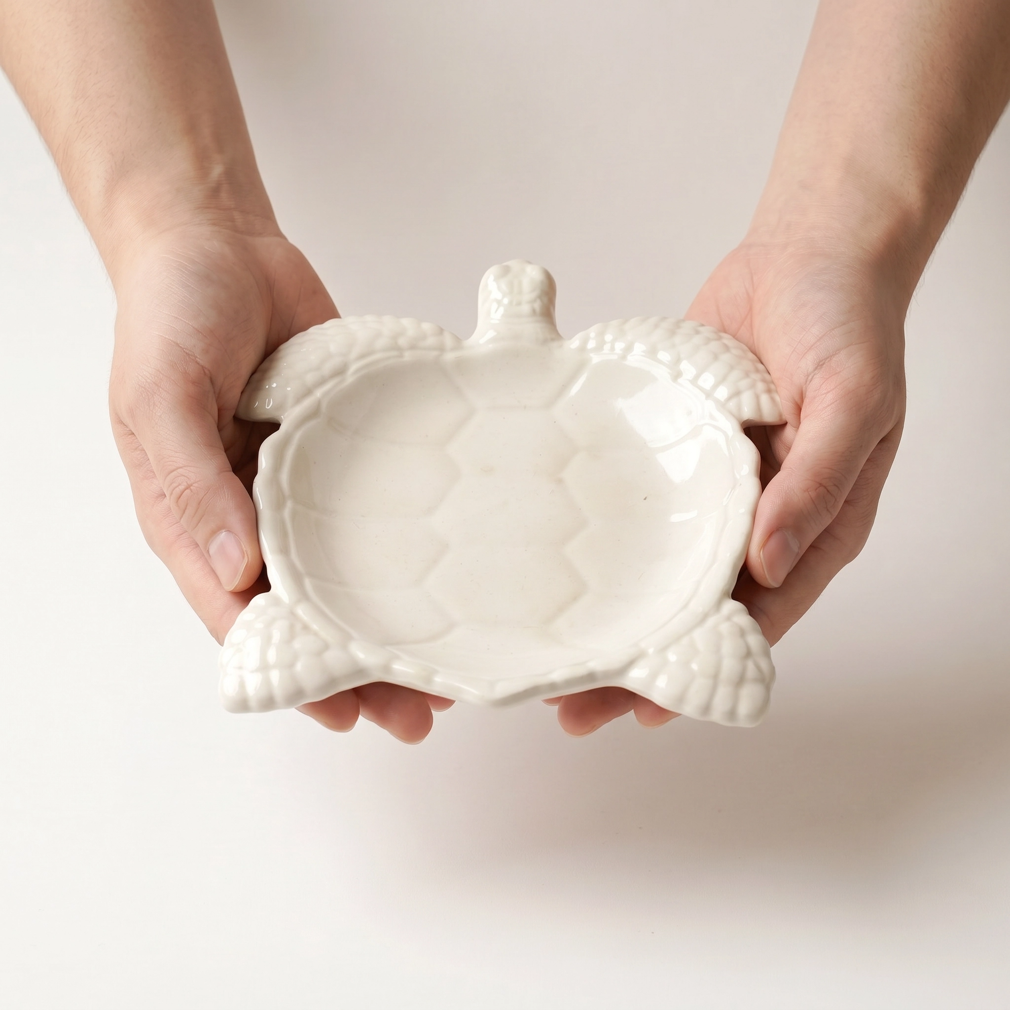 Sea Turtle Decorative Tray, Gypsum White 9"