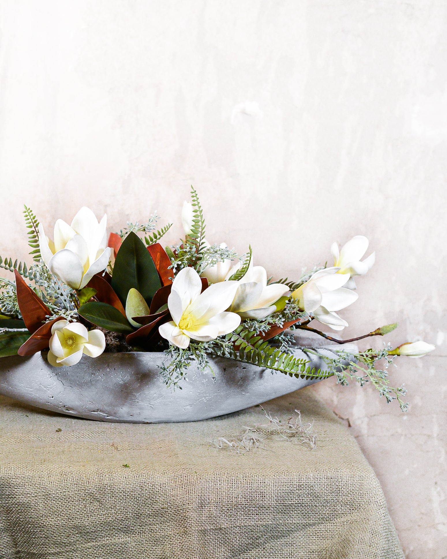 White Saucer Magnolia Elongated Centerpiece Drop In