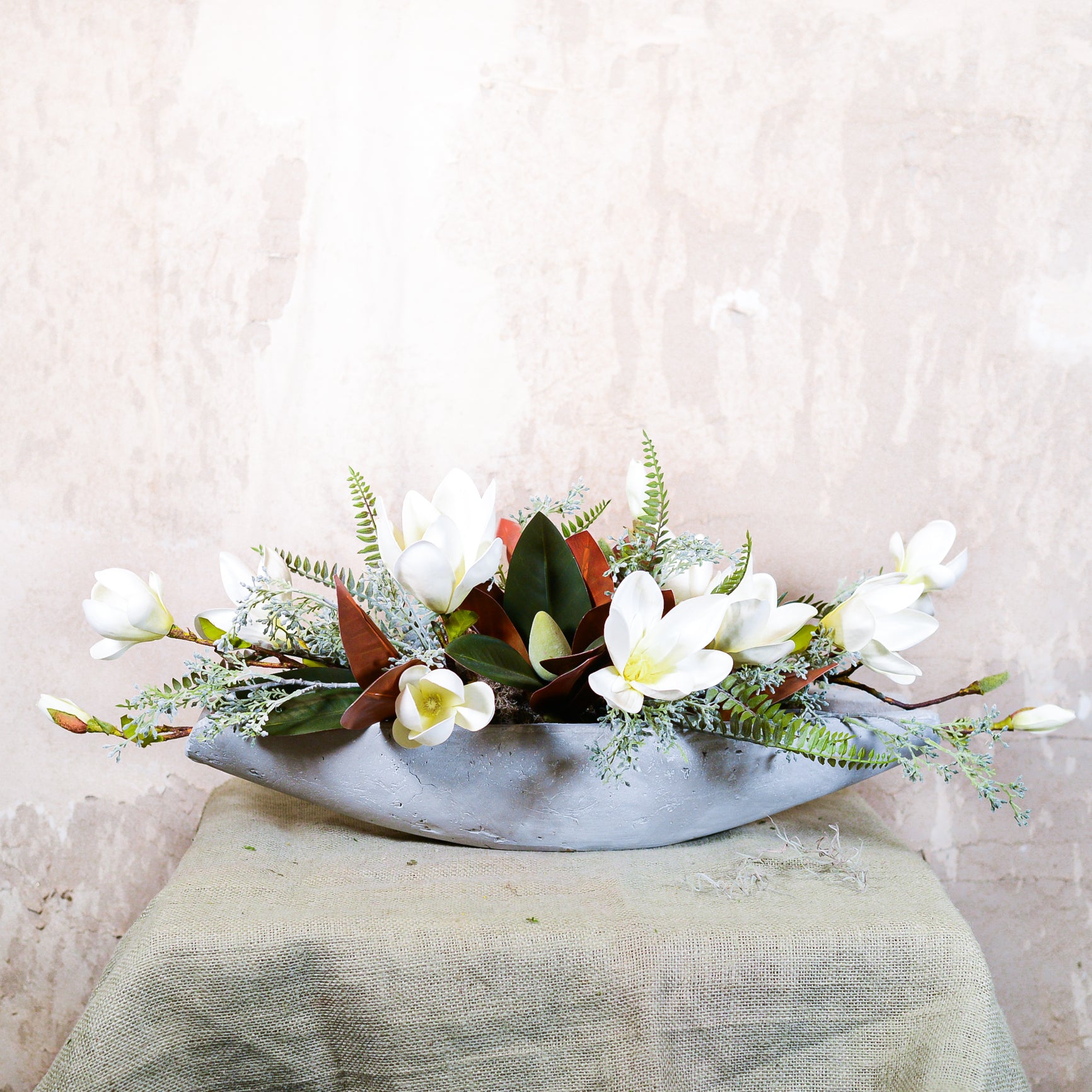 White Saucer Magnolia Elongated Centerpiece Drop In