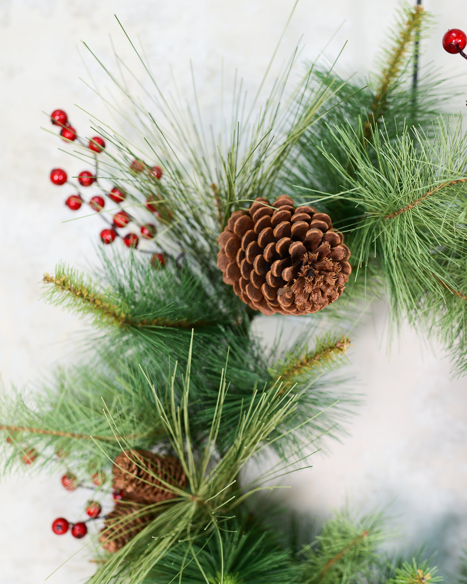 30"D Adirondack Pine Wreath