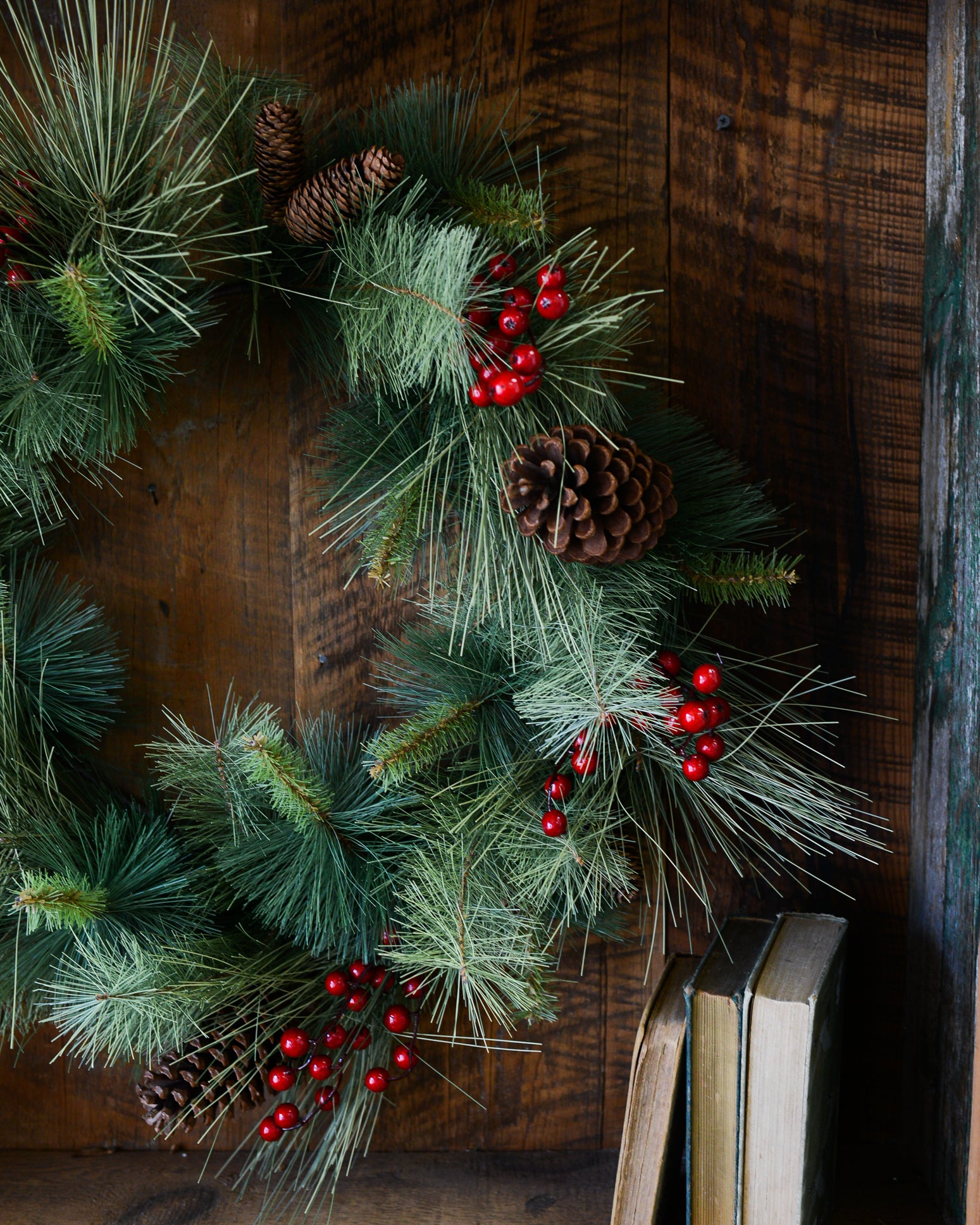 30"D Adirondack Pine Wreath