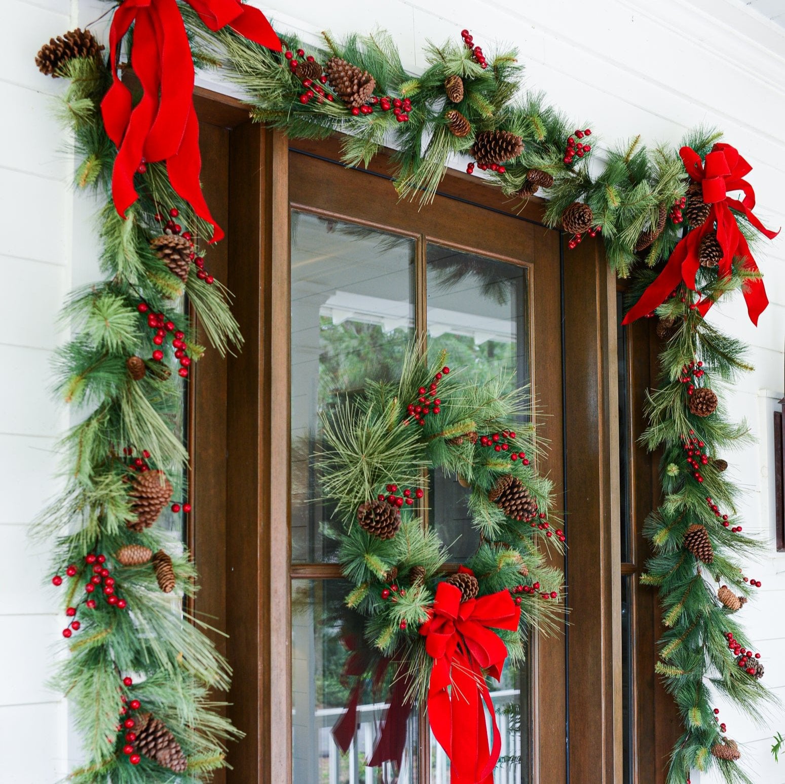 6 ft. Adirondack Pine Garland