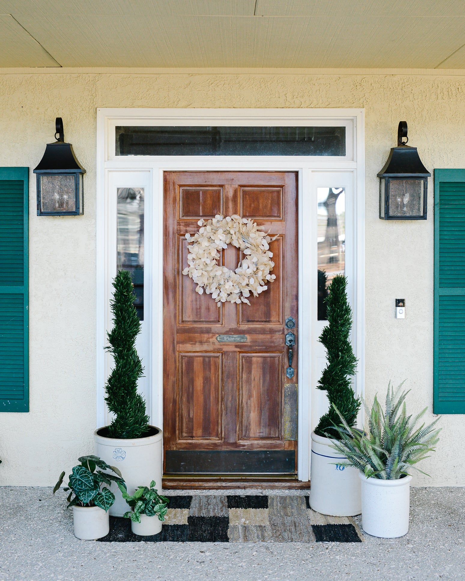 Lunaria Ivory Wreath