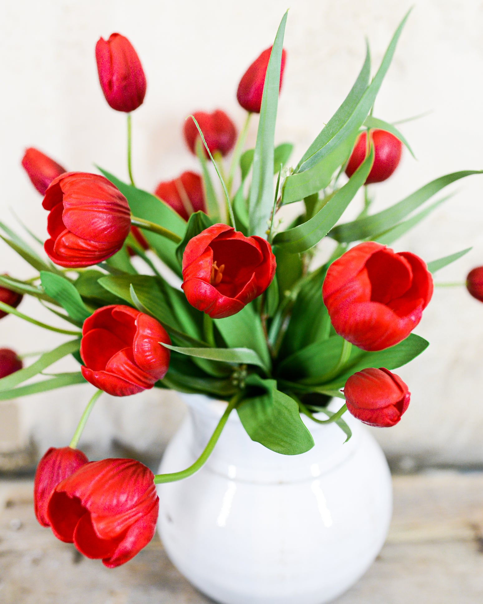 Garden Cut Red Tulip Bouquet Drop-In Large