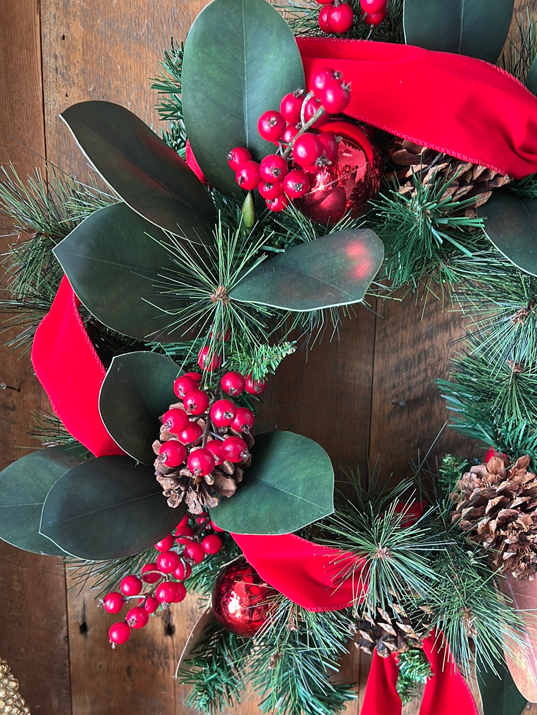 Cottage Christmas Wreath 24"D