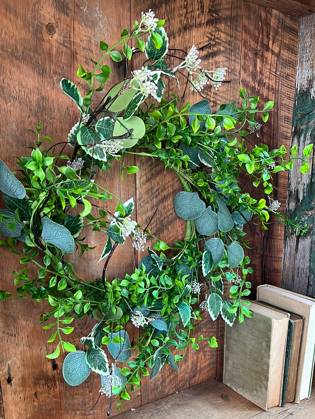 Mixed Foliage Green Fern, Eucalyptus, and White Berry Wreath