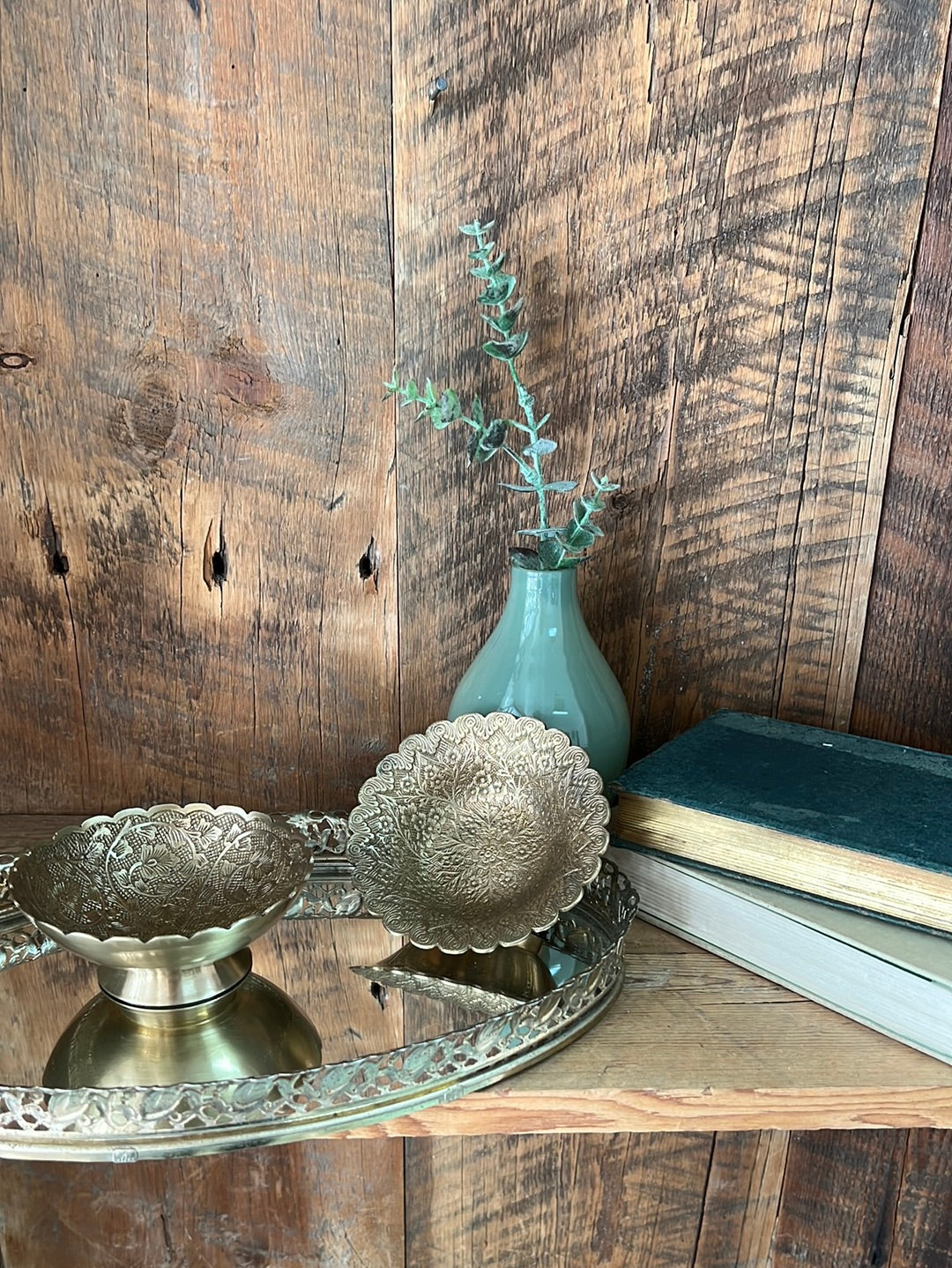 Embossed Solid Brass Scalloped Dish